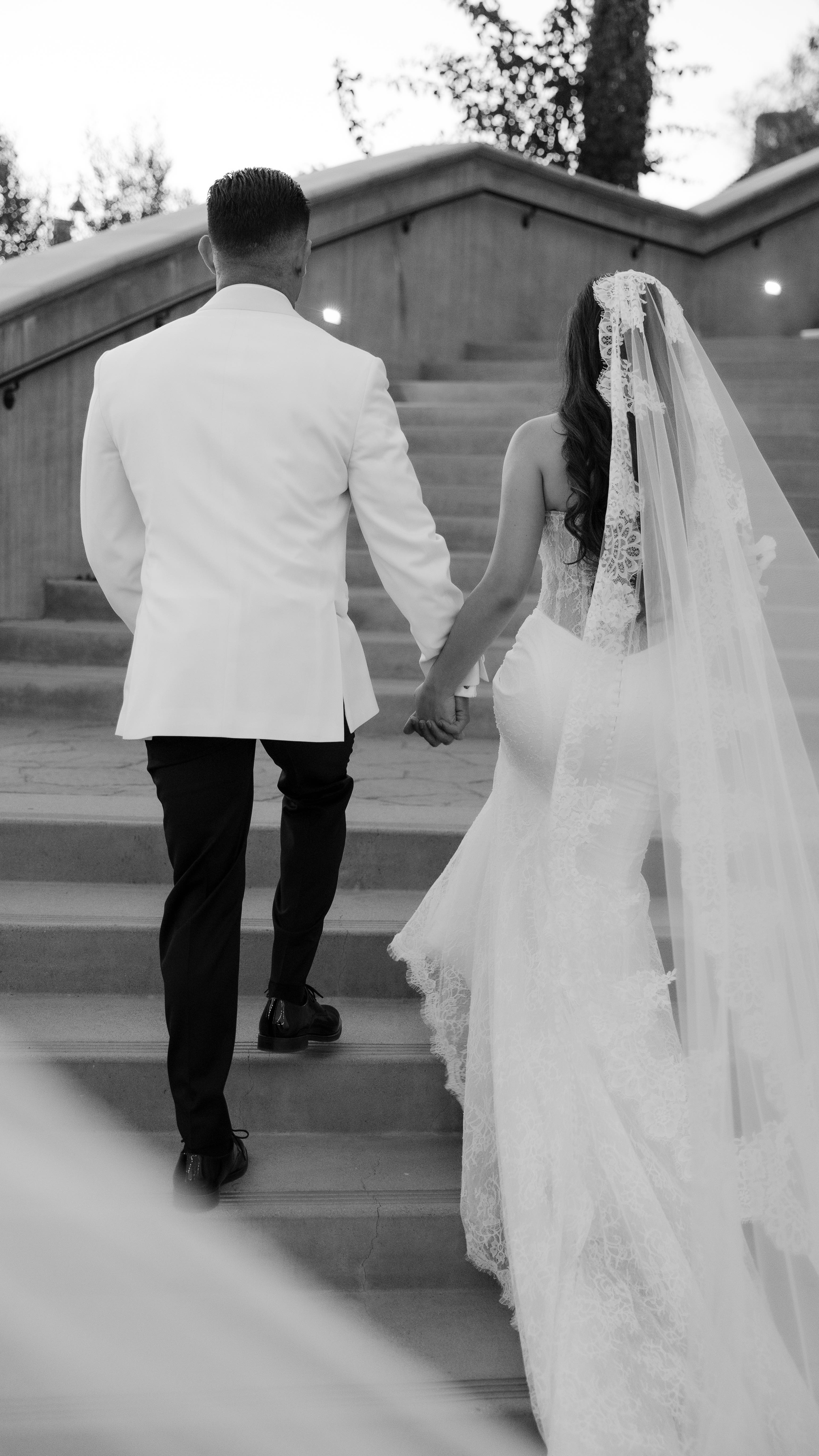 Your Wedding Day goes by SO quick!!
& there’s a secret for you to actually enjoy your wedding day.
———
In case we haven’t met - Brandi Jane Events likes to HELP brides that are currently planning their wedding. Offering tips & tricks to simplify the wedding planning process.
→ If you’re into that sort of thing, Follow @brandijaneevents & check out our Bridal Blueprint!!
———
The secret?
Having a solid wedding day timeline and clear plan in place so you’re not answering vendor questions or watching the clock throughout the day.
But, if you’ve never been married before, how would you know how to create a wedding day timeline?
That’s exactly what my Bridal Blueprint Course helps you do — plan your dream wedding day with a sample timeline already mapped out for you.
If you’re currently planning your wedding and want to feel prepared and stress-free when it comes to the details — tap the link in my bio to gain wedding planning advice & starting planning your wedding with ease!
✨FOLLOW @brandijaneevents for more!!