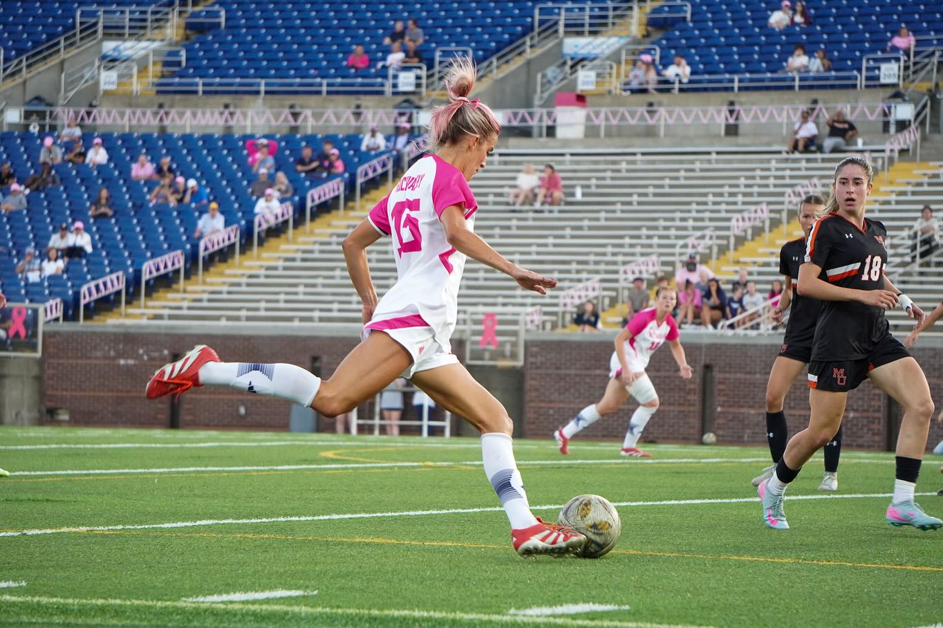 UTC Women’s Soccer v Mercer Bears 💗
Finley Stadium
10.02.25
4-2
📸 University of Tennessee at Chattanooga
#a6100 #sportsphotography #chattanooga #tennessee #freelancephotographer #womeninsports #soccer #finleystadium #socon #utc #gomocs💙💛