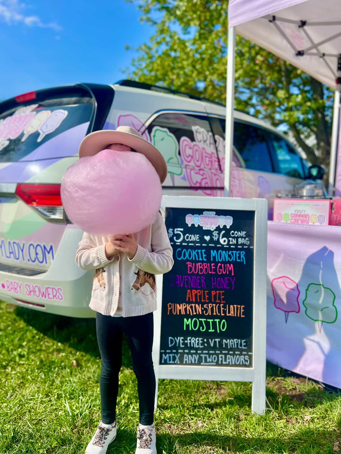 Come find the @crazycottoncandylady
this weekend 10/4 - 10/5
Saturday 10/4 @shelburnefarmersmarket
From 9am to 1pm
Saturday 10/4 @essex_parksrec
Meet me on Main Street in Essex
4 PM to 8:30 PM
Sunday 10/5 @ishamfamilyfarm
From 11am to 4pm
#crazycottoncandylady #vermont #vtevents #shelburnevt #essexvt #willistonvt