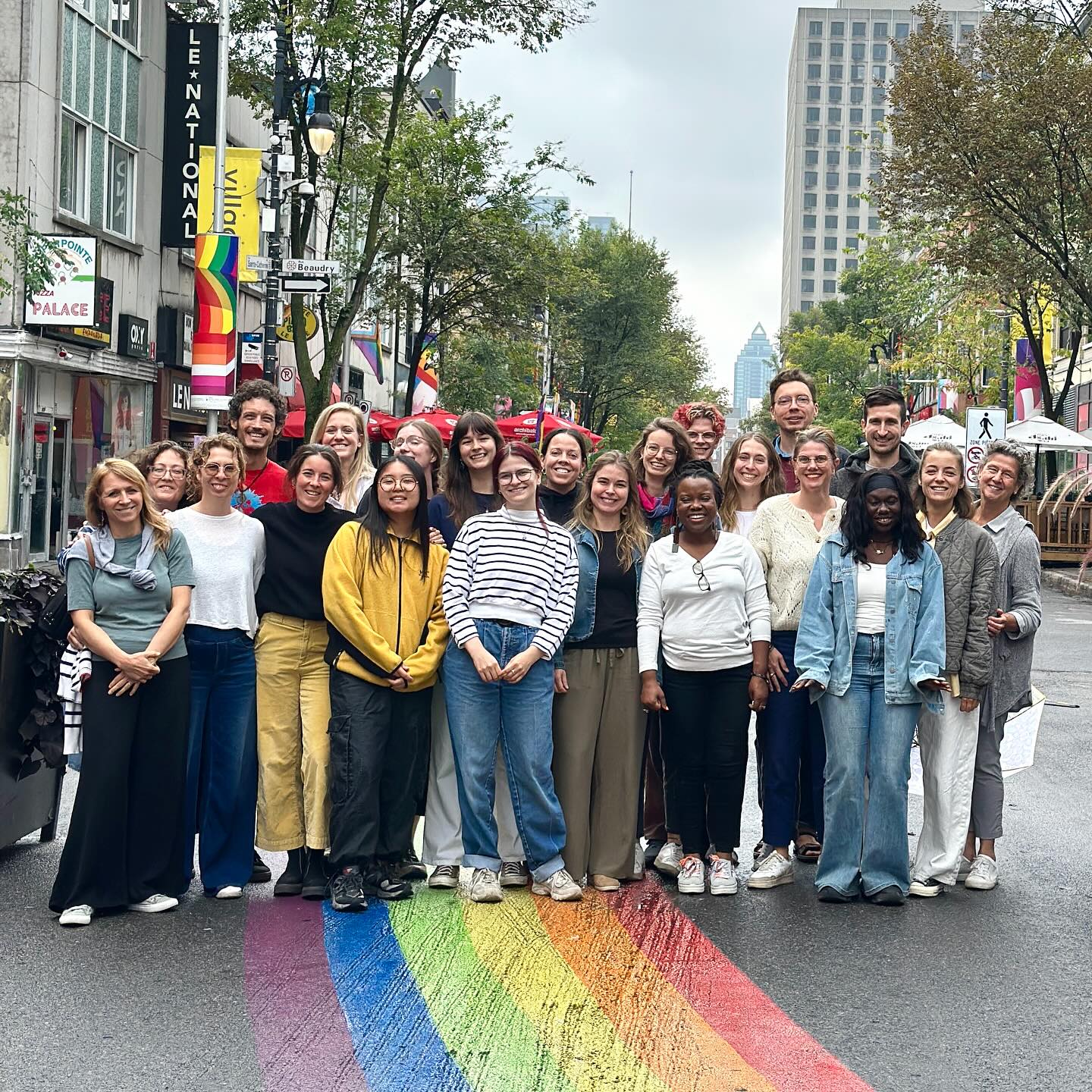 La belle équipe 💫 Retrouvez-nous au 1260 rue sainte Catherine Est. Suivi 📍 information et soutien aux proches en santé mentale @arborescence.quebec