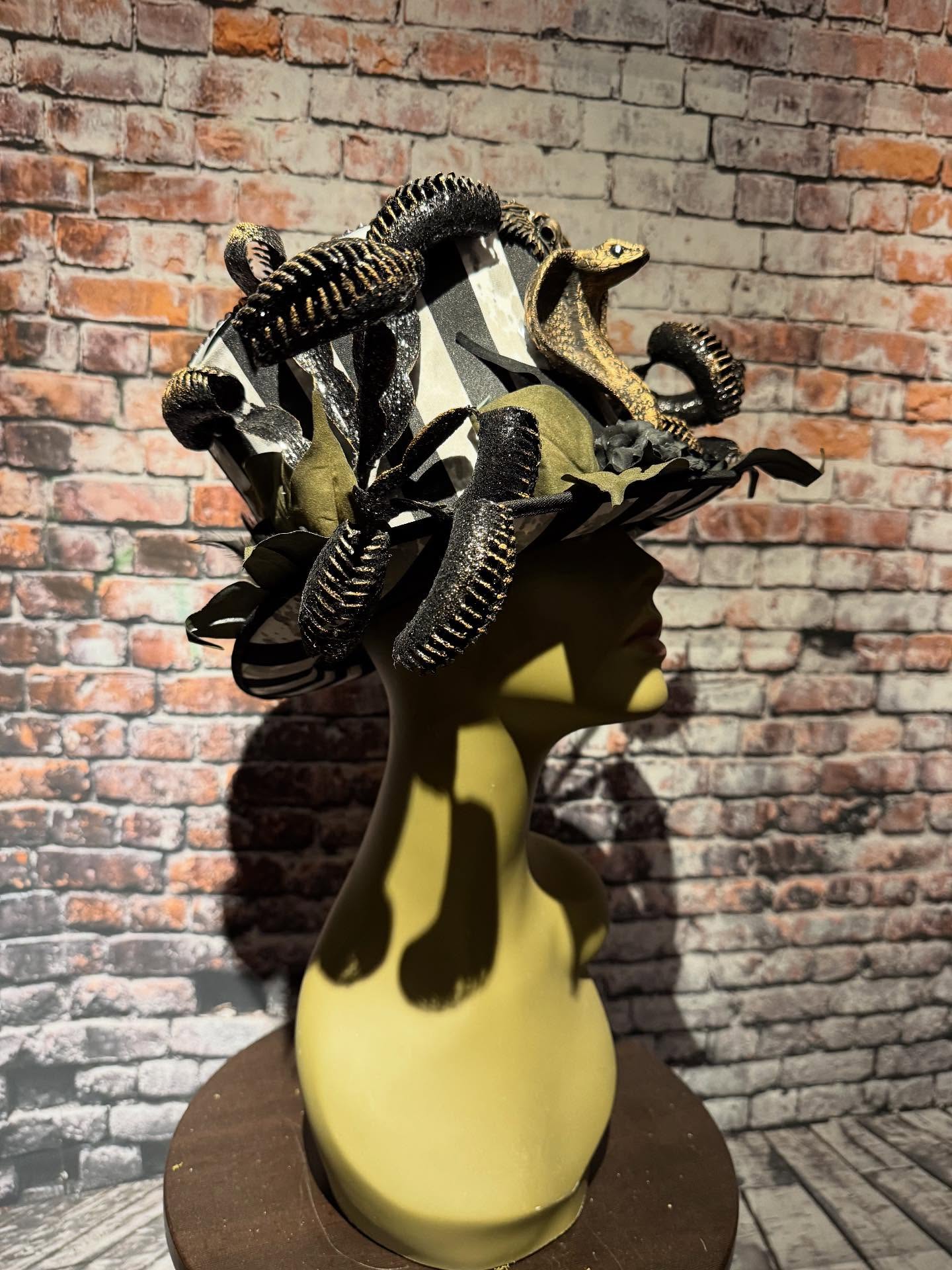 Snake Venus Flytrap Top Hat finally done and available