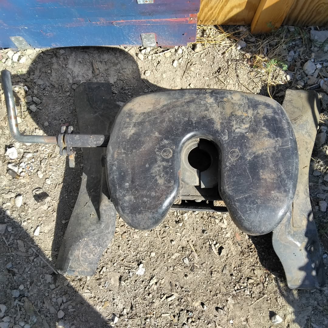 Gooseneck attachment$400