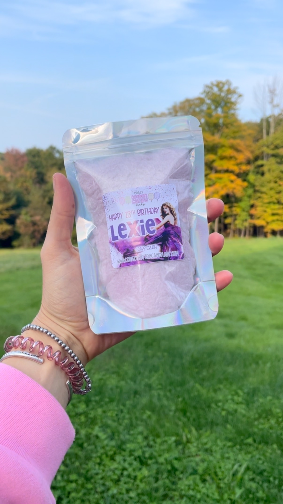 Taylor Swift 💜 birthday party favors 💜
Order custom favors for your next event.
Ship directly to your door or pickup in Williston VT on Tuesdays only.
Get started at CrazyCottonCandyLady.com and go to our CUSTOM FAVORS page.
#crazycottoncandylady #taylorswift #birthdayfavors #vermont #customfavors