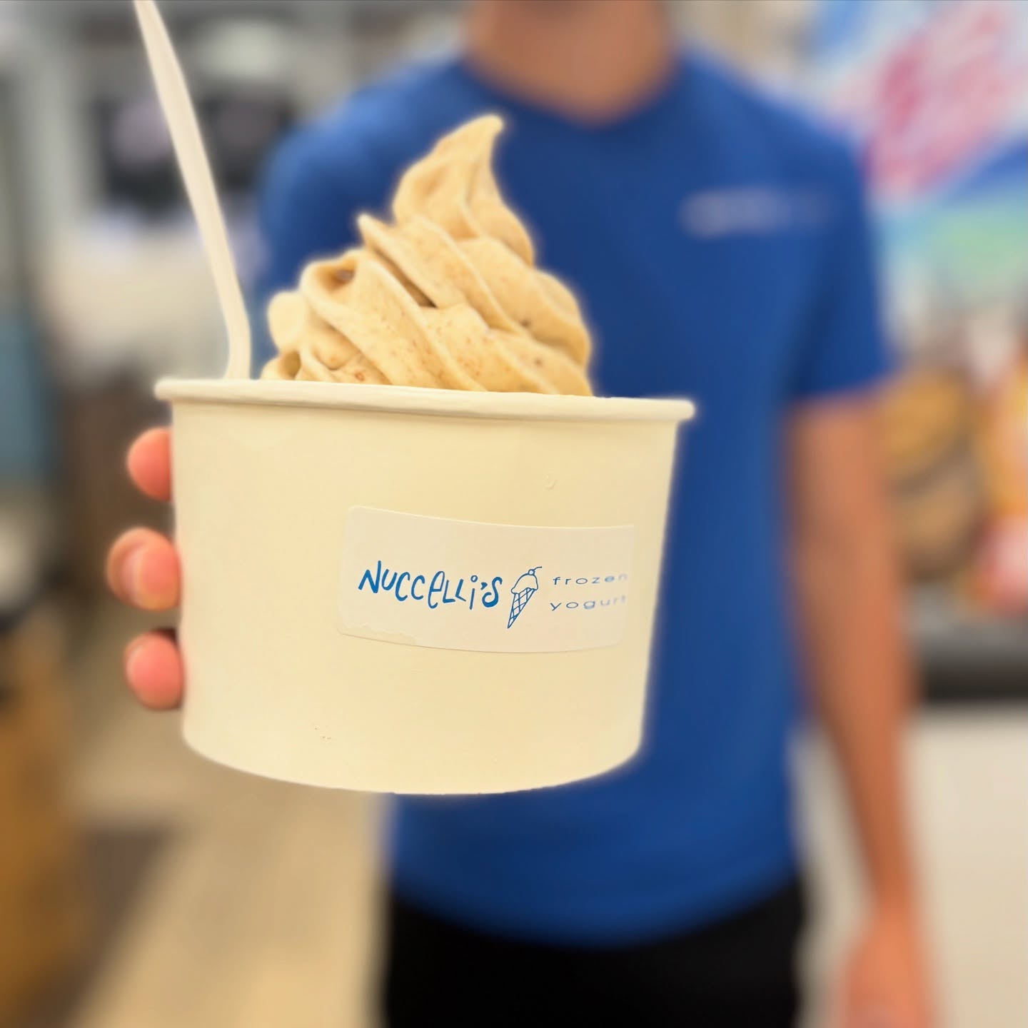 Somewhere between reasonable and too big — we call it very big 😎 Our kind of portion control👌
Wednesday hours : 1pm-8:30pm
#FrozenYogurtLove #essexcountyeats #PureJoy #Nuccellis #IceCream #FrozenYogurt #Froyo #YQG #YQGBusiness #YQGFood #Amherstburg #Windsor #Lasalle #Kingsville #Harrow #Essex #explorepage #WindsorEats #Yummy #Dessert #Shoplocal #SupportLocal #YQGStandStrong #TakeOut #ontarioeats #OntSouthwest #DiscoverOntario