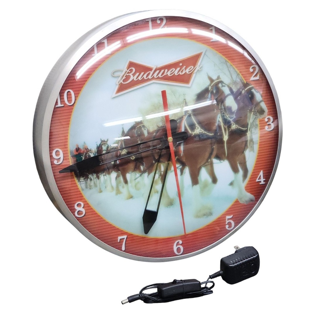 Only $149.99 + Free Shipping! Score the perfect Holiday gift for dad with this rare Budweiser Clydesdales clock by Bradford Exchange! A perfect breweriana collectible for any fan. Limited edition, timeless charm! โฐ๐ด #Budweiser #Collectibles #LimitedEdition #Breweriana #BradfordExchange
https://ebay.us/m/FzvIQC