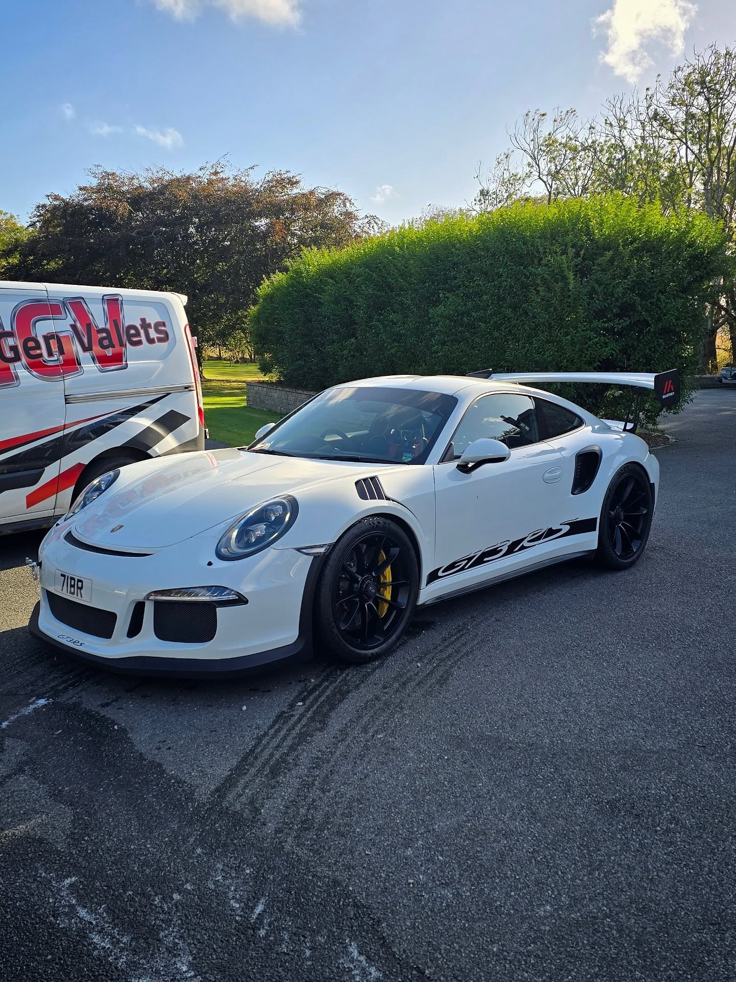 Pulling up in the Porsche
The Porsche got our Express Valet to give it the slight refresh it needs.
With our Express Valet we give the interior a full hoover and wipe down before giving the exterior a full safe wash and finishing with our choice of protecting
#expressvalet #maintenanceclean #gt3rs #aberdeenshire #mobilevaleting #whitecar #porsche #porschelove