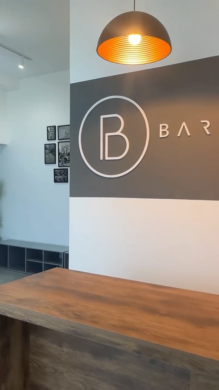 We’re opening our brand-new Colombo 3 studio on October 11th! 🎉✨ Join us for FREE classes all morning - just drop us a message to reserve your spot. Don’t miss out on being the first to move with us in this beautiful new space 💫
📍No 532/3J/2/1, Srikotha lane, Colombo 3.
#BarressentialColombo3 #GrandOpening