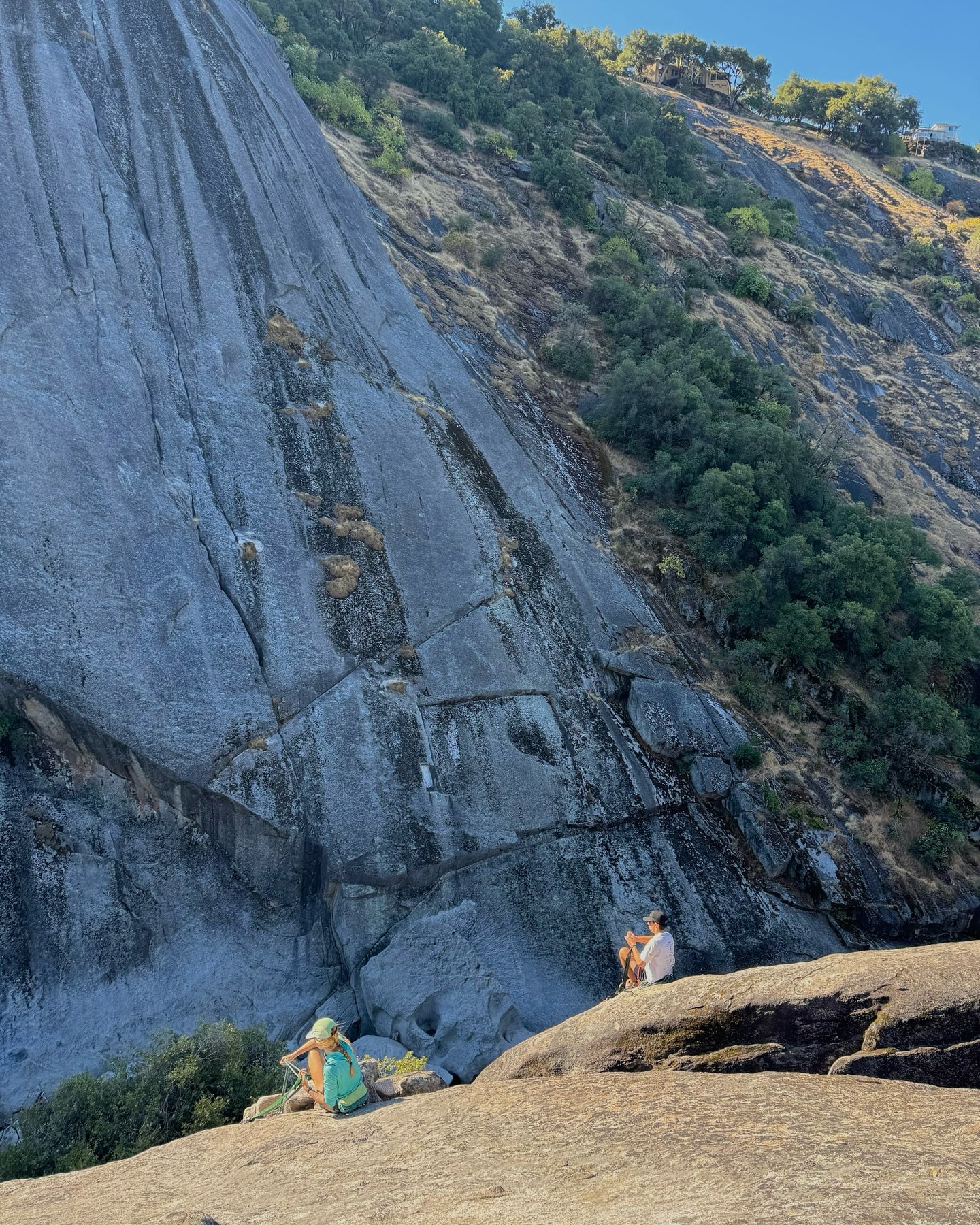 I praise you, for I am fearfully and wonderfully made. Wonderful are your works; my soul knows it very well.
Psalm 139:14 🌄