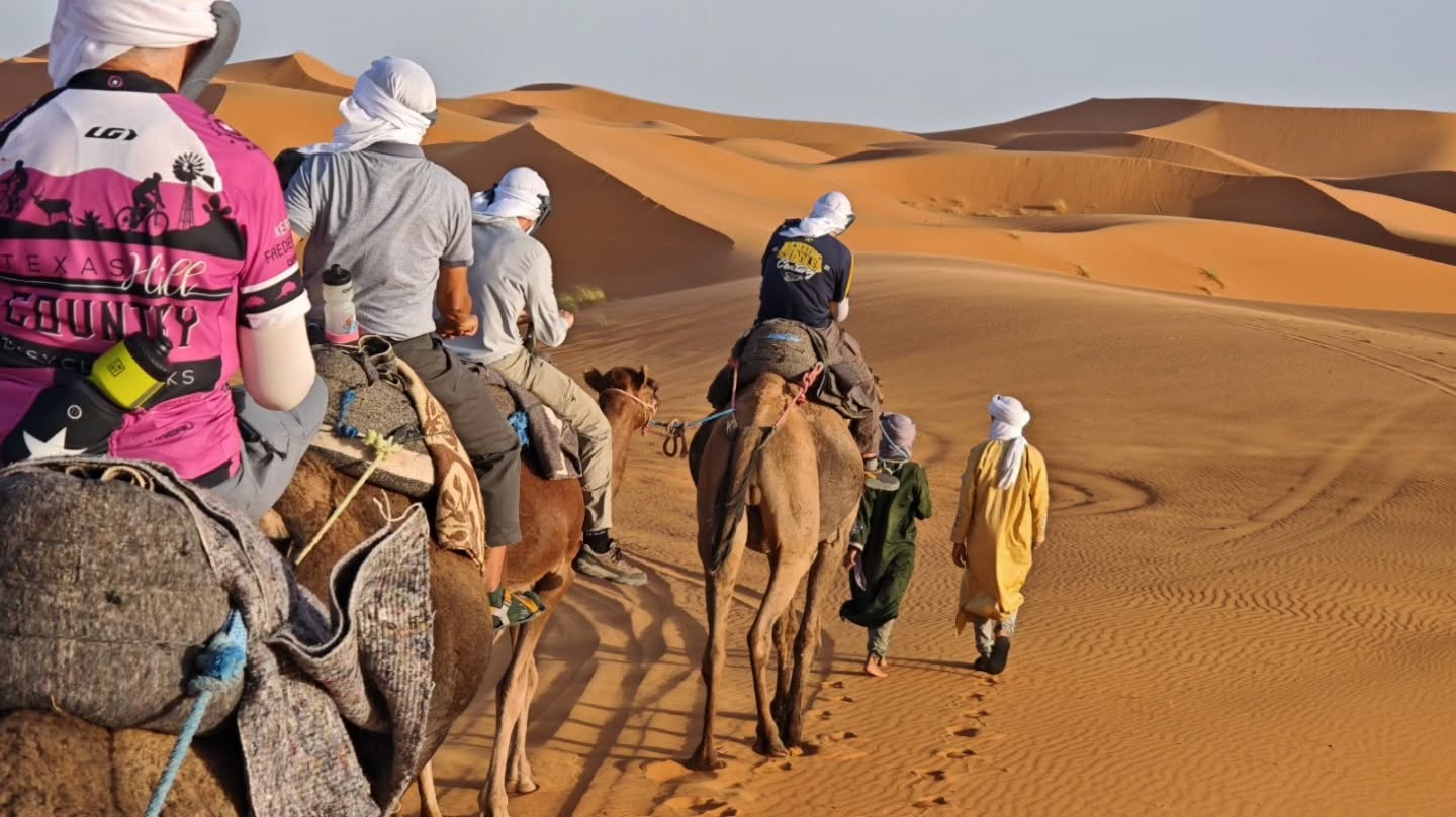 We traded in our quick-release cleats for slow-release hooves today! 🐪 Took a break from the bike to cruise the Sahara dunes. Turns out, these guys have a slightly slower pace than our road bikes😉
#NoMoreSaddleSore #CamelPower #WeADVENTURE #CamelRestDay #CyclingBreak #MoroccoAdventure