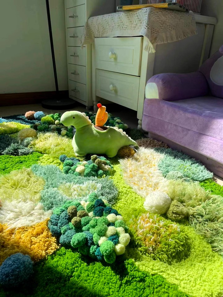 Who needs a flat rug when you can have a whole landscape? 🦖✨
Our DIY Moss Rug Kits aren't just for living rooms—they're for igniting imaginations! Watch out, that little dino found his perfect prehistoric playground. We love seeing our kits turn kids' rooms into textured, tactile adventures.
What epic adventure would your little one create?
#KidsRoomDecor #DinosaurTheme #PlayroomIdeas #MossRugKit #DIYKidsRoom #ImaginativePlay