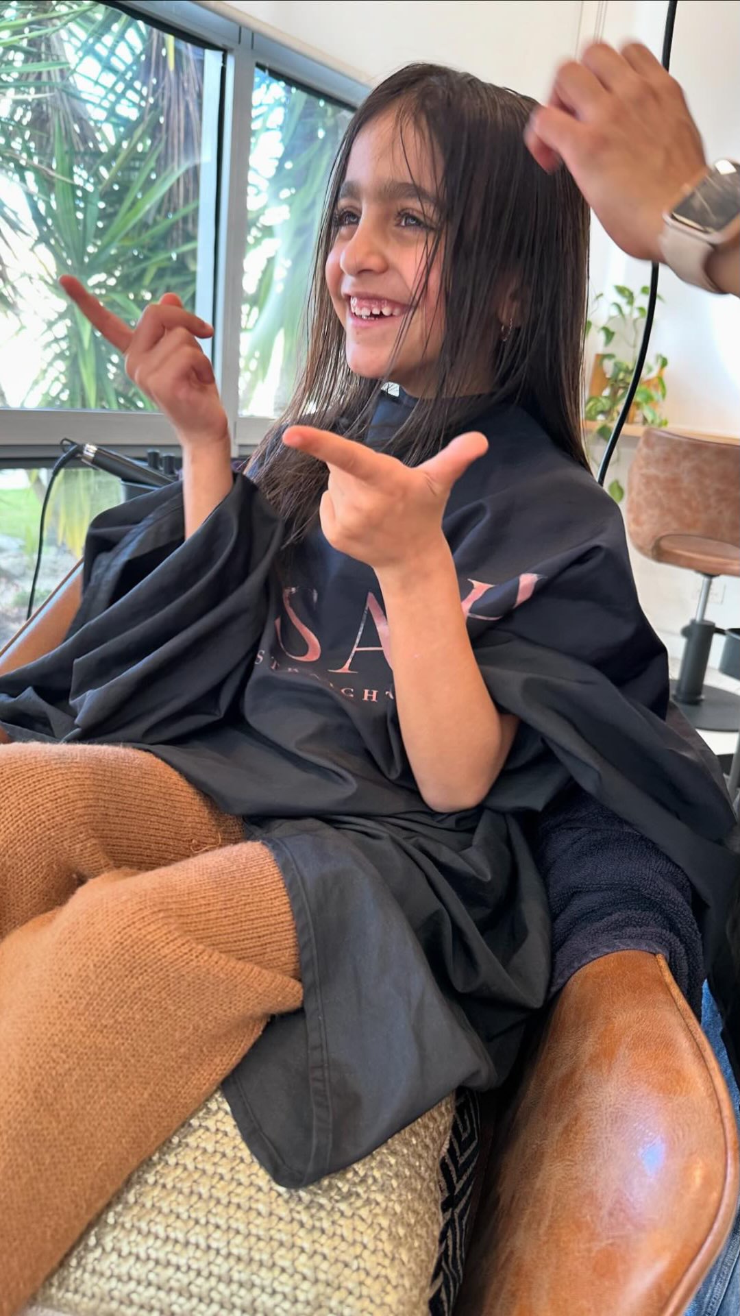 Say hello to our gorgeous client, Yasmina! ✨
She had her very first SASH treatment today and as you can see, she absolutely loved it. 💇♀️
At SASH, we make sure every visit is fun, comfortable and enjoyable especially for our younger clients.
If your child struggles with their hair (or you struggle to style it!), SASH can make haircare easy, manageable and stress-free.