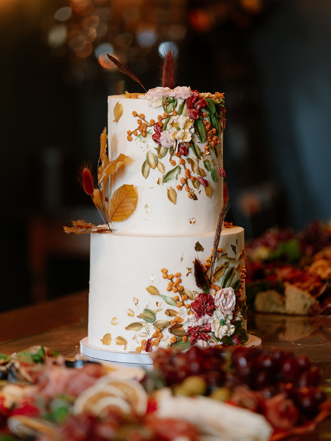 An Autumn DREAM for L+Z 🧡💛❤️🤎🤍
Your wedding team MATTERS when you’re trying to bring your ideal wedding to life. I really could not ask for a better, more collaborative group for their wedding. If you need some incredible and talented vendors, look below:
VENDOR TEAM:
Photography and Videography: @weddingswithrae
Venue: @thegastondallas
Planning + Design: @artisdri
Catering: @vestalscatering
Florals: @hawthornesfloralco
DJ: @leforcedj
Beauty: @brite.beauty