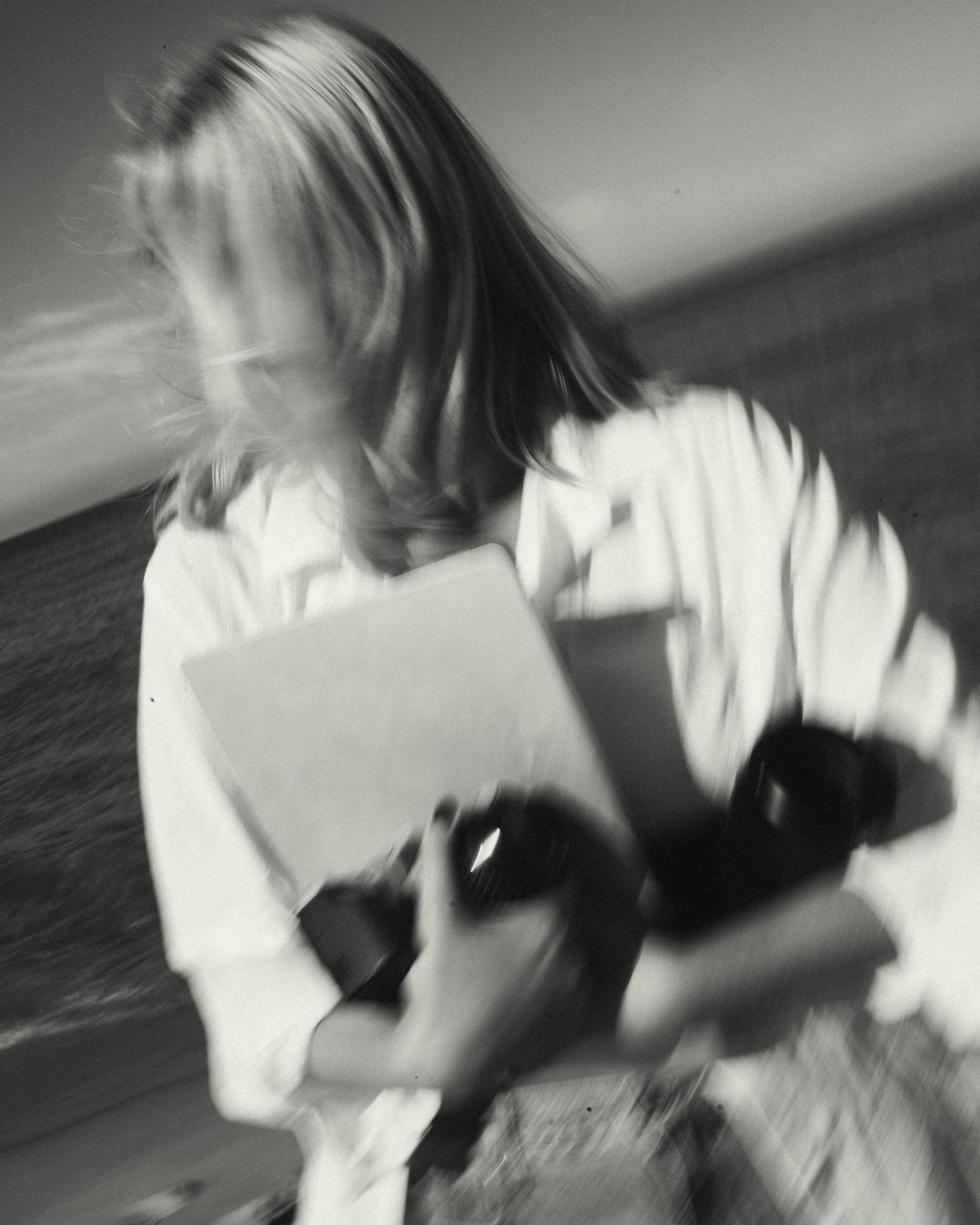 Spent the morning photographing this radiant soul and honestly… it just felt like sunshine. She’s a photographer herself, which made this even more special. There’s something so effortless about capturing another creative in her element — light, laughter, wind in her hair, completely herself.
We kept it bright, free, and full of personality — a little different from my usual tones, but it felt right for her. Proof that storytelling can still feel cinematic even when it’s drenched in golden light.
#brandingphotography #michiganphotographer #grandrapidsphotographer #empoweredphoto #brandphotoshoot #contentphotography #creativestorytelling #brandingforcreatives #femaleentrepreneur #lifestylebranding #photographerbranding #candidbranding #brandstoryphotos #womeninbusiness
@anikajcreative