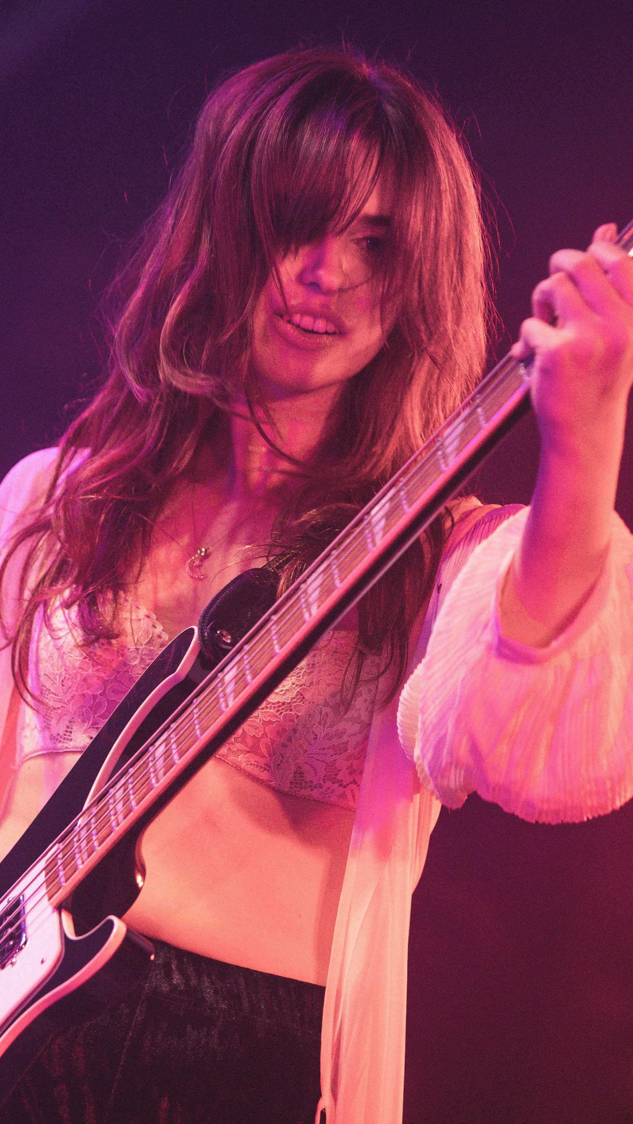 Do you hear them in our music?
Who do you hear most? Comment below 👇
❂
❂
❂
#viralreels #explorepage #musicreels #discoverme #girlband #originalmusic #classicrock #progrock #newmusic#rockband #newmusic #discovermusic