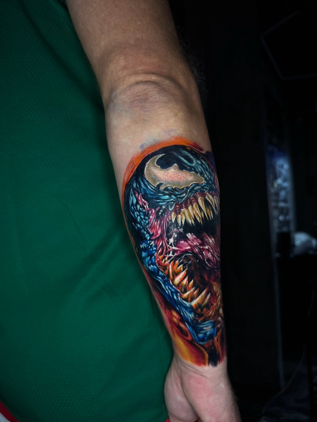 Check out this badass Venom in full color! 🔥
Mario flew in all the way from Amsterdam to get this piece done 🙏🏻
Thank you for choosing us for this project — absolute beast of a tattoo! 💪🏻
#NorthStateTattoo #VenomTattoo #FullColorTattoo #MarvelTattoo #TattooArtist #TattooLife #TattooWork #TattooAddict #ColorTattoo #TattooArt #InkedUp #TattooVibes #AmsterdamToThailand #TattooJourney #RealismTattoo #BackToWorkTour #TattooMotivation #DreamBig #HustleHard #TattooCommunity