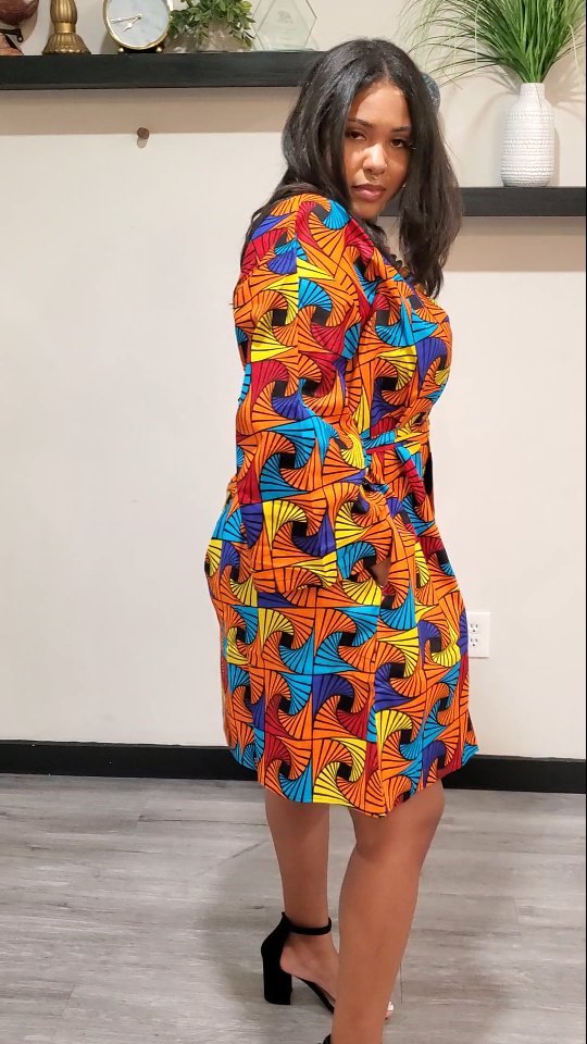 Its Kimono Season! β€
Signature Set β designed for comfort and bold style. Featuring elastic waist shorts that move with you (perfect for medium to big thighs πͺπΎ), above-the-knee length, a matching kimono-style duster with pockets ππΎ, and a statement headpiece to complete the look.
Effortless. Regal. You. π
#ElijahLee #AfricanStyle #ModernCulture #ConfidenceInColor #ElijahLeeClothing