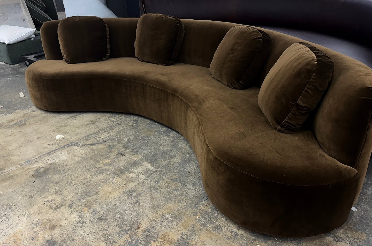 We are truly all about a good curve here.
Not only do we sink our teeth into making it look stunning--we want it to genuinely feel as comfortable as possible.
This brown velvet piece was a winner 🏆
.
.
.
#custominterior #custommade #customfurnituredesign #customfurniture #customsofa #customupholstery #interiordesign #nyinteriordesign #nyinteriordesigner #njinteriordesign #philadelphiainteriordesigner #phillyinteriordesign #philadelphiainteriordesign #bucksinteriordesign