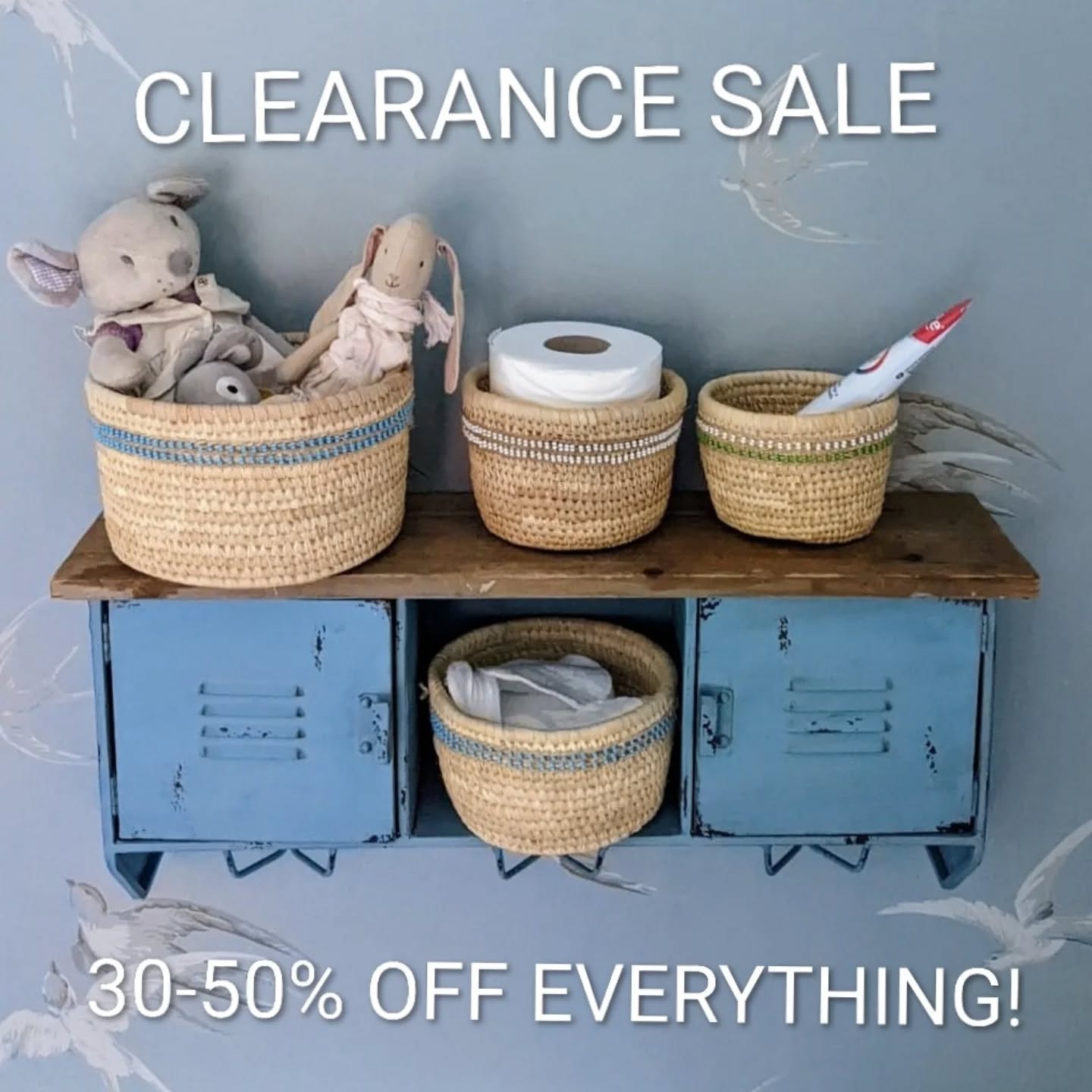 Our Annual Clearance Sale #makewayfornew takes place this weekend 18th-19th October @cowdray.ruins Midhurst 10am-4pm
Grab yourself, friends and family a MASSIVE BARGAIN 💥❤️#cowdrayheritagetrust #midhurst #westsussex #woventextiles #sustainablefashion #nofactory #endoftheline #ecochristmasgifts