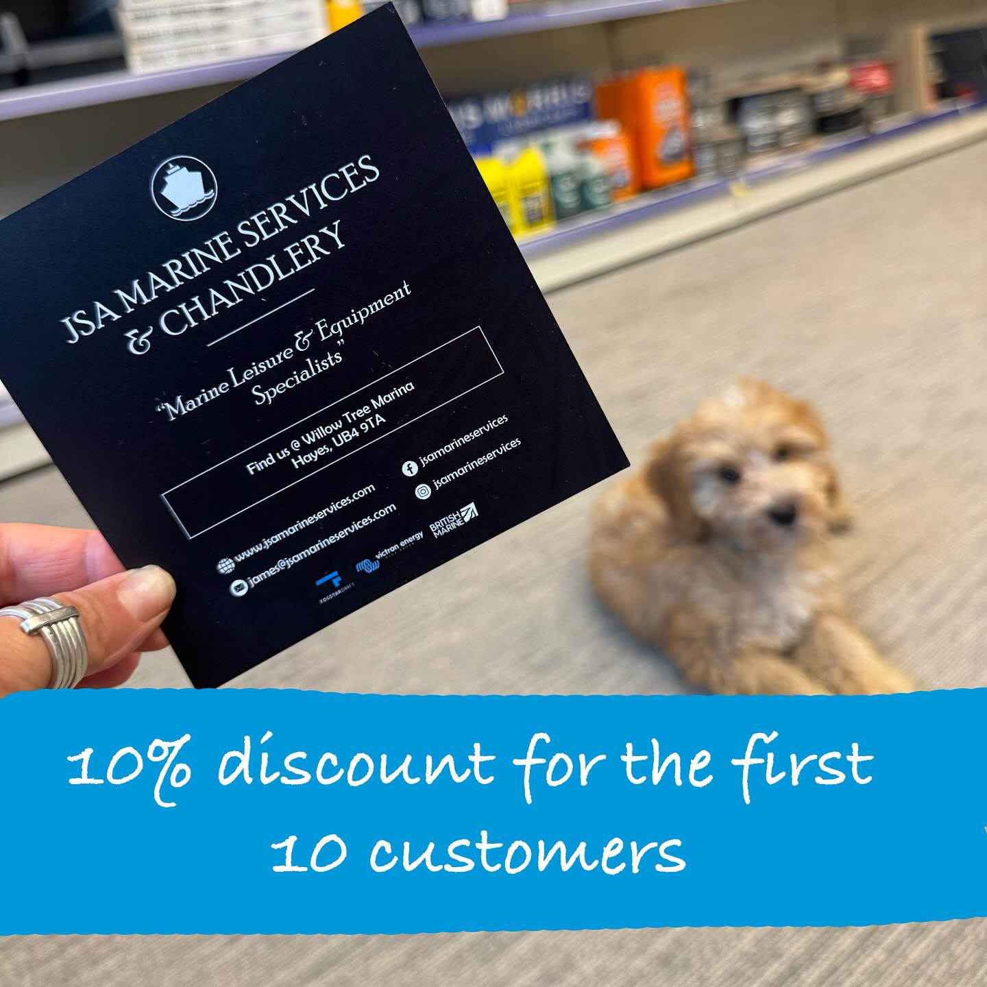 Our first 10 customers will get a 10% discount tomorrow… swipe to see the JSA mascot getting bored…. 👉🏻
#londonboaters #marinechandlery #narrowboatlife