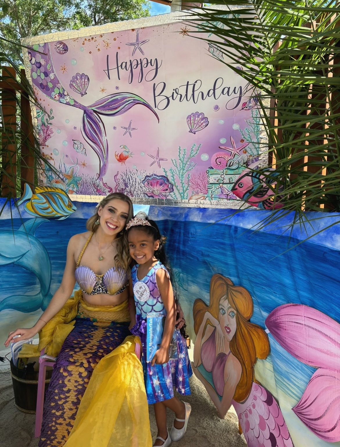 I had the joy of celebrating this princessโ birthday, and her mum left the sweetest review ๐ฅน๐ง๐ผโโ๏ธ๐
โMermaid Tarielle was the highlight of my daughter Jadaโs birthday. She is so beautifully presented, funny, had the children entertained with the drawings, stories, glitter tattoos, the little magic tricks, and kept the little girls dreaming and talking about her for a long time after. Jada loved her little presents. The children had the best time and were very pleasantly surprised. Tarielle is kind and professional, communication was easy and effective all the way through. Very very highly recommended. This was a very very nice encounter.โ
Moments like these are why I do what I do, bringing a little extra sparkle, magic and imagination on their special dayโจ
Thank you Jada for being the sweetest little birthday mermaid princess ๐๐๐
#MelbourneMermaid #MermaidTarielle #