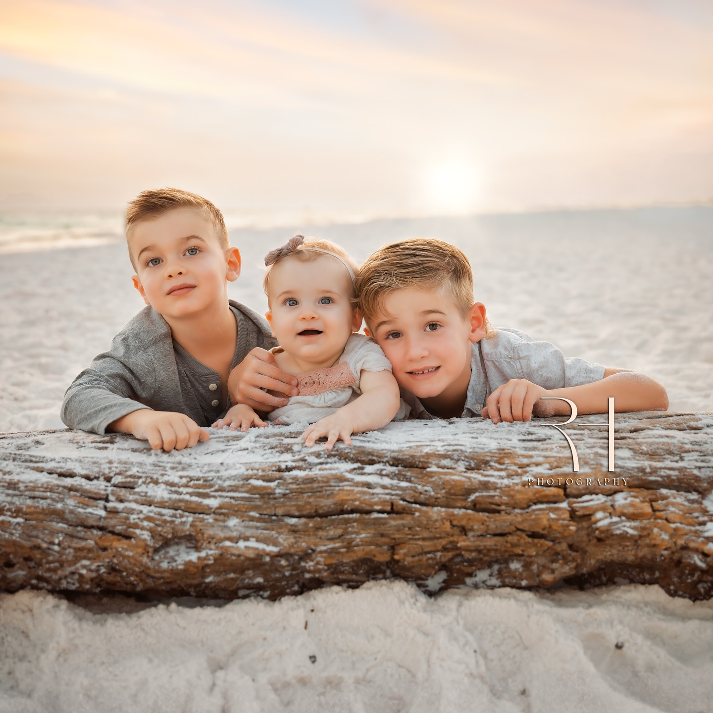 From tiny toes to sun-kissed smiles, this beautiful family is back for another round!
Witnessing their journey from a family of three to a family of five has been nothing short of magical and we continue to be blessed every time!
Here’s to new beginnings, cherished memories, and the golden glow of love! 💖
#ThroughTheLens #memories #photography #familyportraits #RHphoto2019 #Destinbeach #Destinfl #destinphotographer #destinfamilyphotographer #fortwaltonphotographer #Sandestinphotographer #Nicevillephotographer #familyphotographer #30Aphotographer #seasidephotographer #Navarrebeach #Navarrephotographer #santarosabeachphotographer #childphotographer #seniorphotography #maternityphotographer #engagementphotographer #familyphotos #familyphotoshoot #photoglife #photographerslife #storytelling #sony