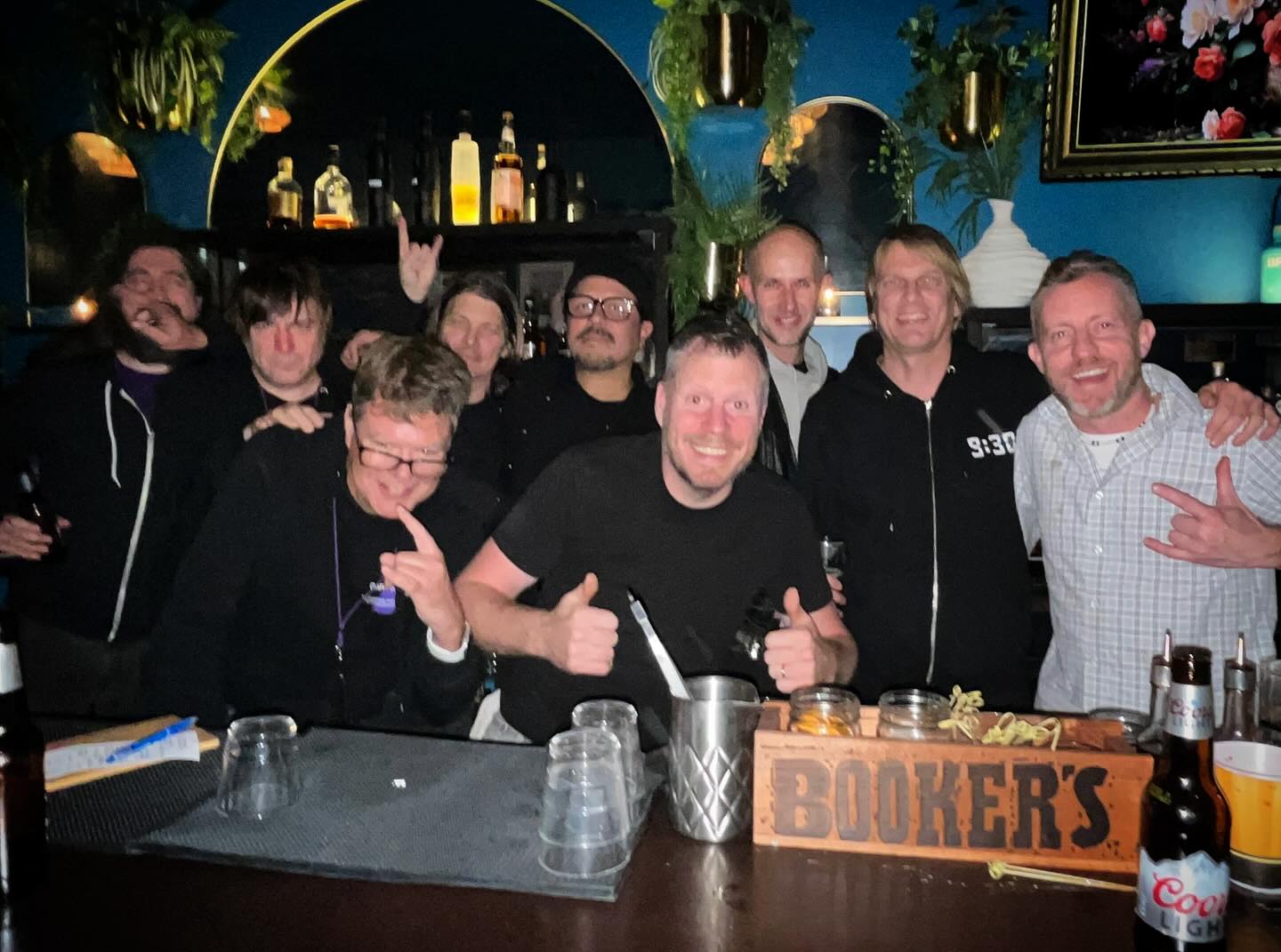 Top lads! @garynuman team. Partying like pros with the Flying Scotsman team after, what by all accounts was, an absolutely sensational gig @districtmusichall