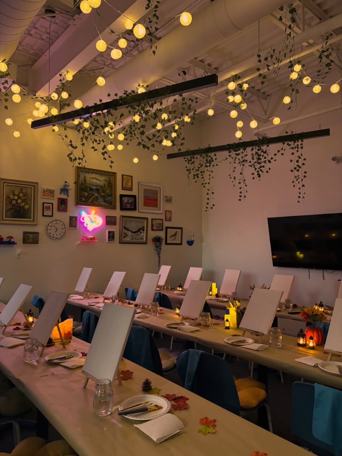 Our fall decor is up, join us for a paint night 🎨#studioblueartacademy #paintnight #artworkshops #vaughanartschool