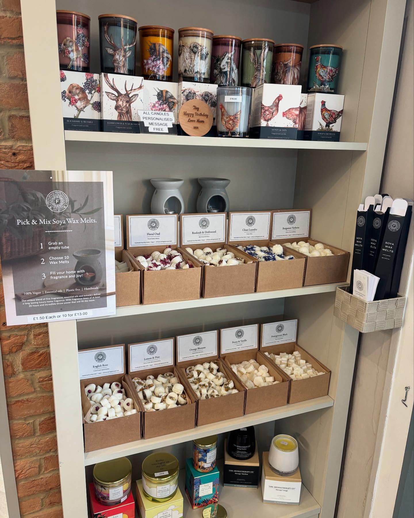 We are now selling pick and mix wax melts and candles 😊 all of our candles can be personalised! These make a great personal gift for anyone 😁 the wax melts can be purchased individually or as a pack 👍🏼
So why not get your sniff on and come see us 😂
#smellsdivine #personlisedcandles #personalidedgifts #waxmelts #engravedcandle #warminsterwiltshire #warminsterbusiness