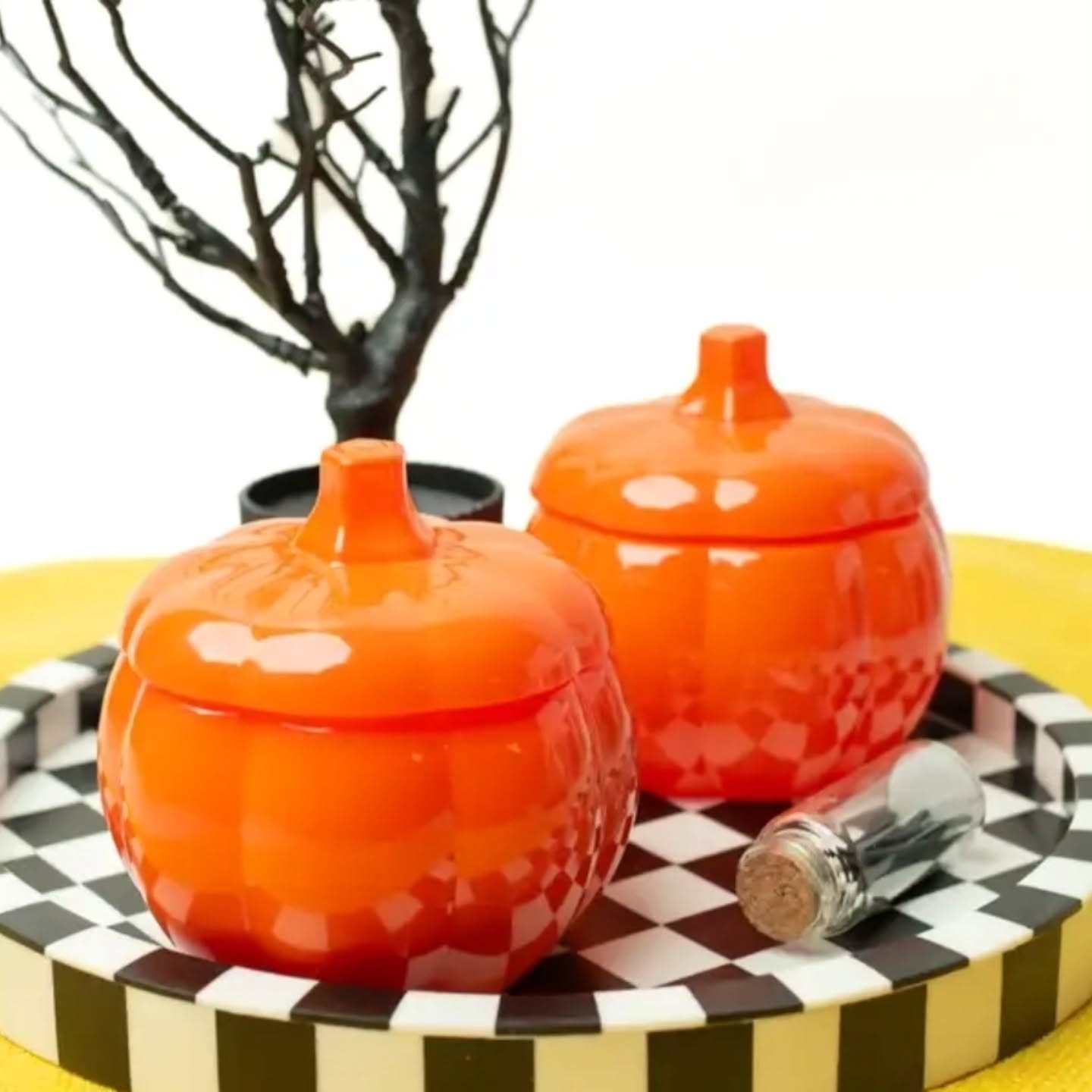 Super limited pumpkin candles are coming to Delaware Renaissance Faire!
Less than a dozen of these left... featuring old favorites like Witches Brew, Apple Cider Donuts, and Samhain. Also, with some new scents like Vanilla Amber, Mahogany Pumpkin, and Sweet Potatoe Souffle!
Cauldrons are brewing as well! We'll see you this weekend @delawarefaire !
#candles #pumpkin #limitededition #aromatherapist #handcrafted #smallbusiness #witch #Samhain #halloween #renfaire #delaware #TMI