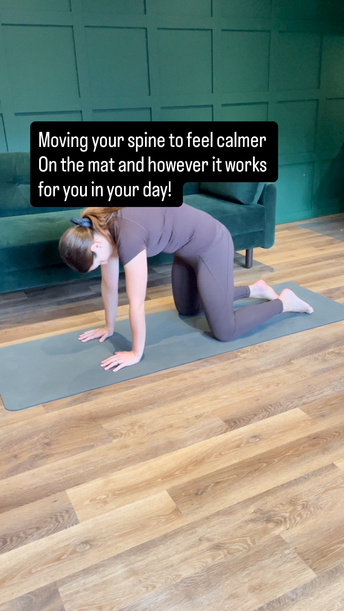 The ‘cat cow’ move is great for this - and any variations of thoracolumbar movement that suit you💫
Moving your spine in any which way is a great way to calm your nervous system - the sympathetic nervous system’s branches run along these parts of your spine.
If you’re overwhelmed, have a busy day ahead or as you need, try adding in a number of these movements and see how you feel.
Bonus with the cat cow movement- easy to time relaxed breathing and simultaneously work your pelvic floor !
#physiotherapy #pilates #embody #clinicalpilates
