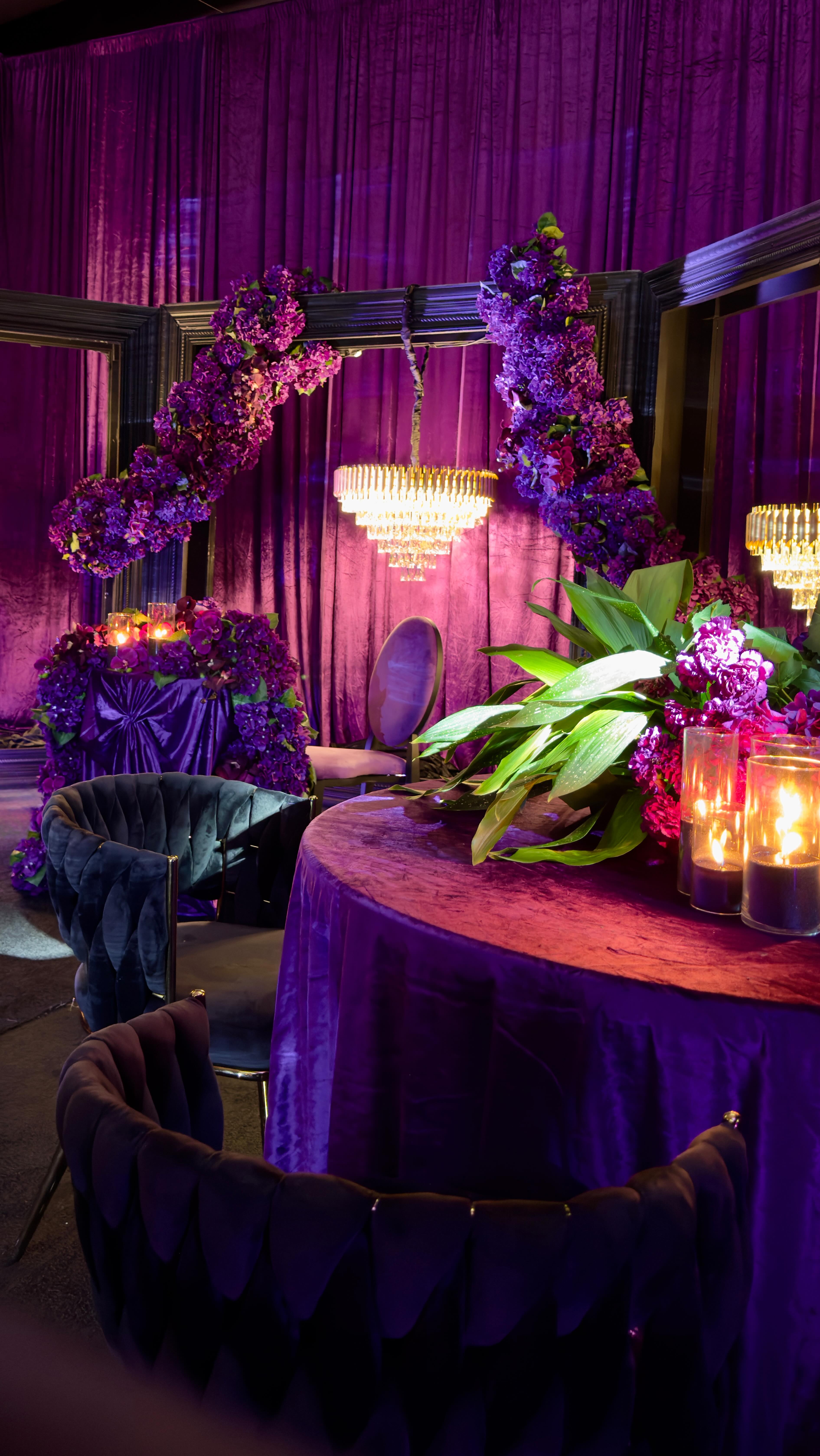 From our work space to a breathtaking celebration! We turned our everyday work studio into a stunning oasis for @planspecialmoments and @iamshaneantonio to renew their vows. This transformation was all about love, heart, and a little TW magic. 💍✨
#VowRenewal #ToriWilliamsEvents #behindtheflowers #toriwilliams #luxurydecor #luxuryevents #eventproduction