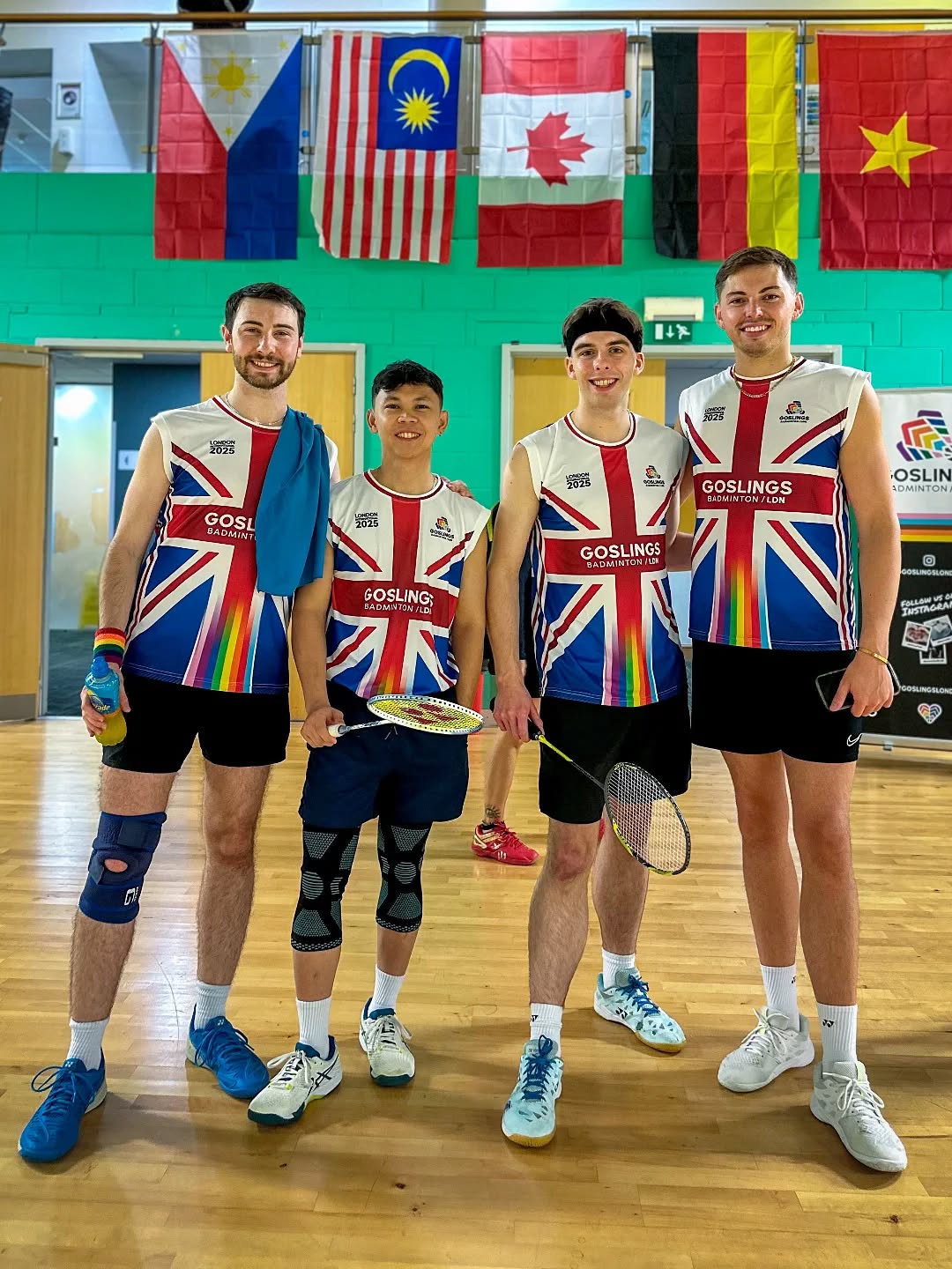 LONDON INTERNATIONAL 2025 šø š³ļøāš š¬š§
--
#gaybadminton
#lgbtsports
#GoslingsLondon
#gaylondon
#LondonInternational2025