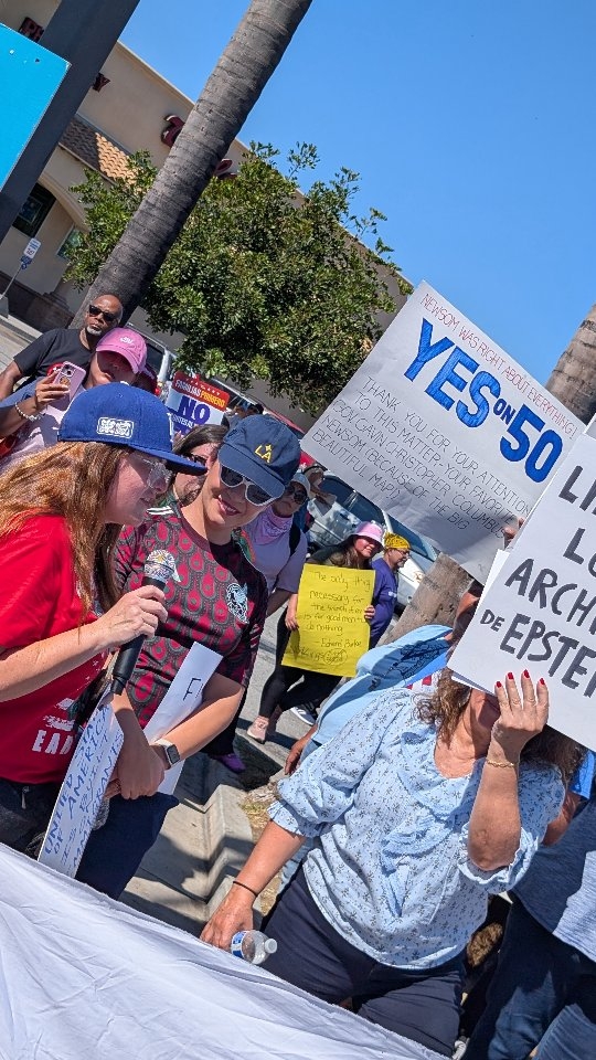 📢 LTA says NO to ICE in Lynwood, NO to Trump’s attacks on our schools, and NO to attacks on our democracy! NO to kings! 𝐘𝐄𝐒 𝐭𝐨 𝐩𝐞𝐨𝐩𝐥𝐞 𝐩𝐨𝐰𝐞𝐫! #NoKings #WeAreCTA #WeCantWait
