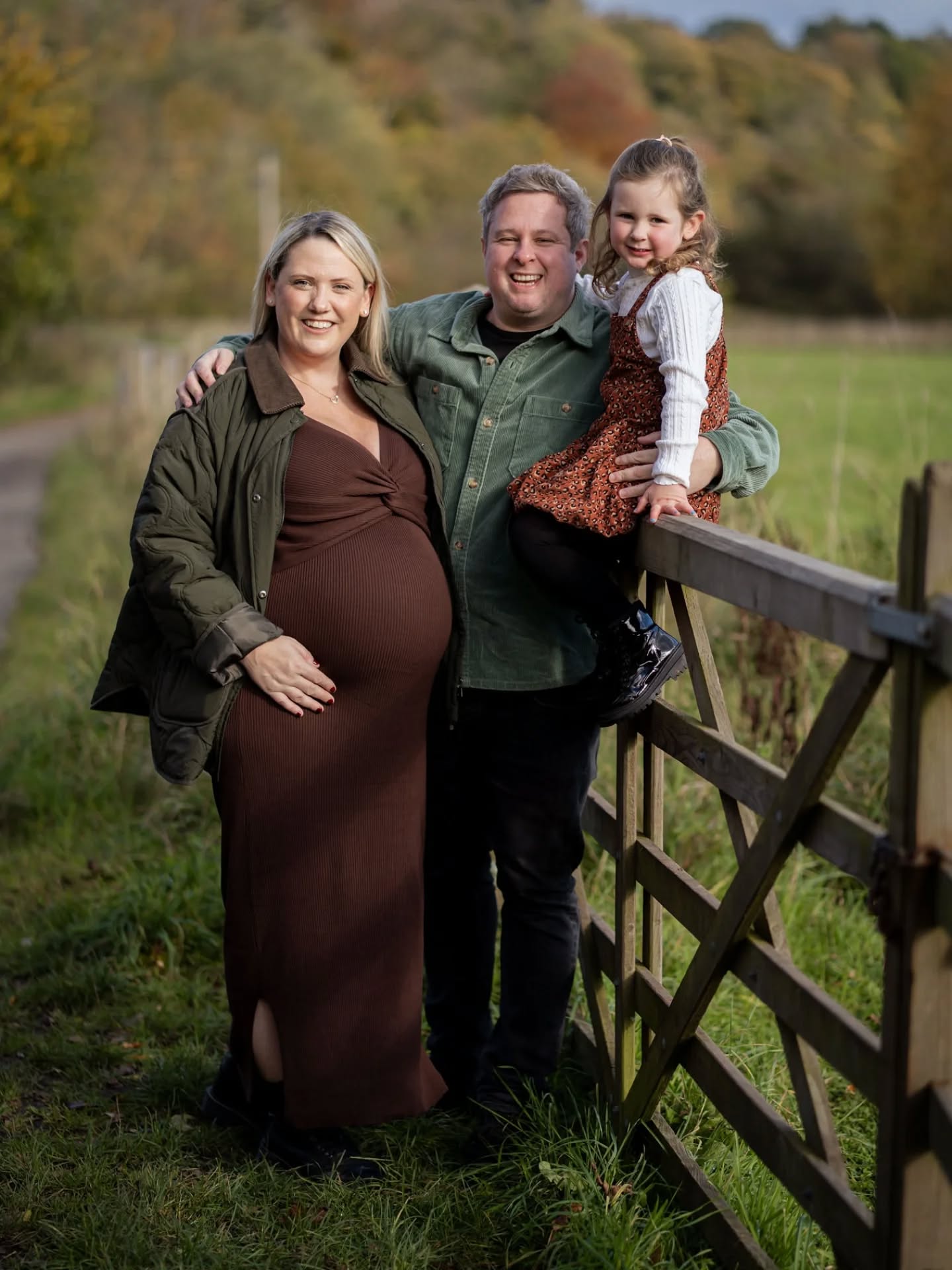 Autumnal Family shoot in Romiley 🍁🍂
Such a gorgeous day shooting with Ben, Becky and Poppy only a few weeks before their new arrival. 💕
📸 Get in touch to arrange your family photography session. 30 mins for £65, a great idea before Christmas or even to gift to friends.
📍You can choose your fav local spot or even at home in the garden. I'm happy to help suggest nice quiet scenic spots too.
#familyphotography #autumnvibes
#autumnalphotography #newbornphotography #outdoorphotography