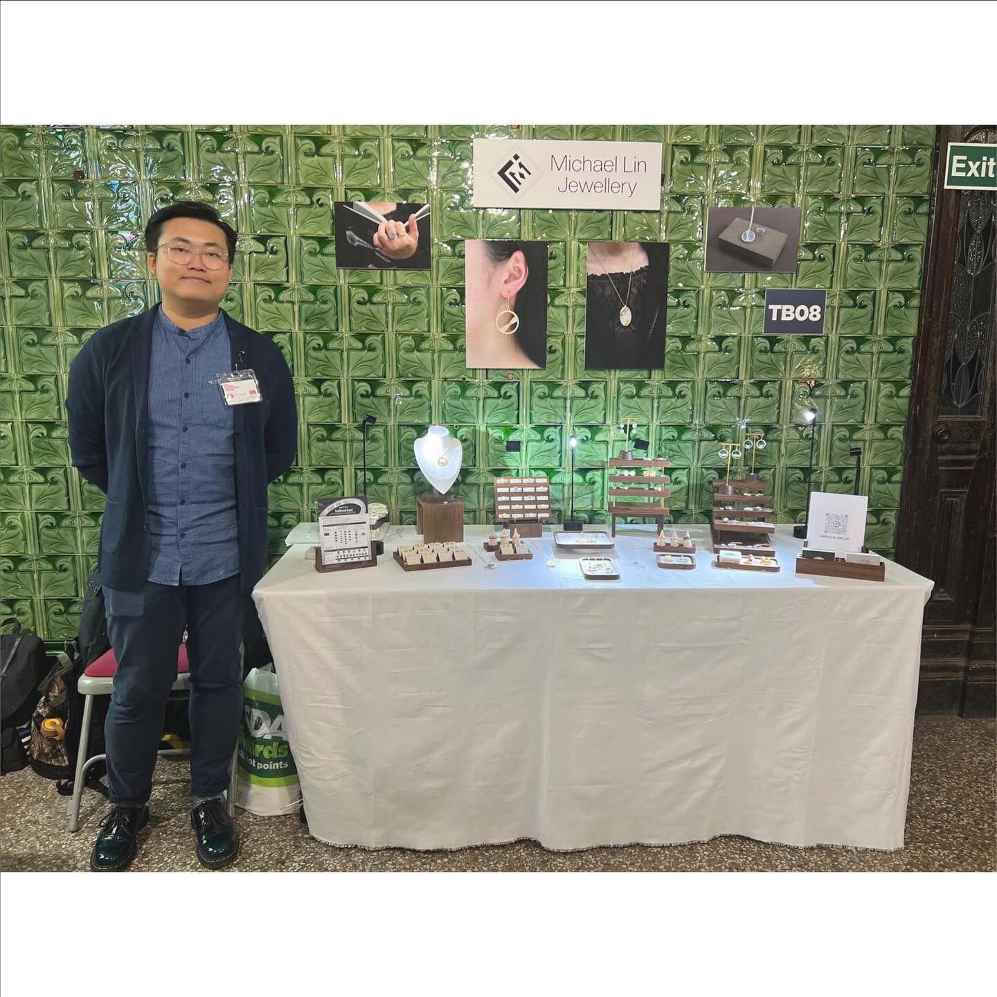 .
What an incredible weekend at the Great Northern Contemporary Craft Fair Manchester!
It was such a joy sharing my work with so many curious and supportive visitors at Victoria Baths. Thank you to everyone who stopped by my stand, took an interest in my pieces, and shared such lovely conversations.✨✨
.
A heartfelt thank you to the amazing organisers @great_northern_events for putting together such a vibrant and inspiring event, and to all the wonderful makers, both new and familiar faces, it was a pleasure to be part of such a talented community once again.🙌🏻😁
.
Feeling so grateful for the opportunity to exhibit among so many incredible craftspeople, and already looking forward to the next GNCCF! ✨
.
#contemporaryjewellery #ukjewellery #hkjewellery #japanesejewellery #アートジュエリー #コンテンポラリージュエリー #GNCCFManchester #GNCCF #GNCCFMCR25 #craftsayssomething