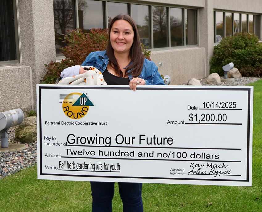 We’re excited to share that Growing Our Future was awarded a $1,200 Operation Round-Up grant from Beltrami Electric! A huge thank you to Beltrami Electric Cooperative and everyone who made this generous donation possible. Board Chair Sheena Black and her son—the newest member of our team—attended the ceremony last week to accept the check on behalf of the organization.
.
#ediblegarden #flowersofinstagram #flowerstagram #garden #gardendesign #gardener #gardenersofinstagram #gardening #gardeningismytherapy #gardeninglife #gardeninglove #gardeninspiration #gardens #gardensofinstagram #greenthumb #growyourownfood #houseplants #indoorplants #instagarden #kitchengarden #lovegardening #organic #organicgardening #plant #planting #plantlife #plants #plantsmakepeoplehappy #gardeningorganizations