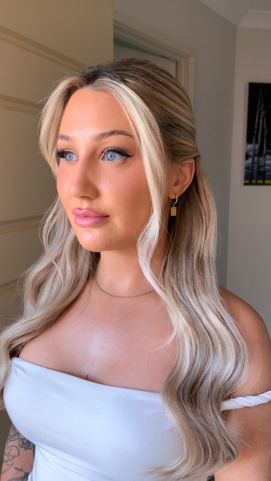 She said I could style her hair however I wanted 🥹🙌🏼
Would you wear this style? I know I would!
Muse & Makeup @facesbylilymunro
#halfuphalfdownhair #bridalhairtrend #romanticbridalhair #weddinghairinspo #softwavesbridalhair #bridaltwistdetail #trendingbridalhair #bridalhairgoals #weddingseason2026 #perthbridalhair #perthweddingvendor #perthbrides #swanvalleywedding #yoothamurrahomestead #perthweddinghair #perthairstylist #bridalhairperth #bridalbeautyinspo #weddinghairmagic #romanticweddinghair #bridalglow #bridetobe2026 #bridalstyling