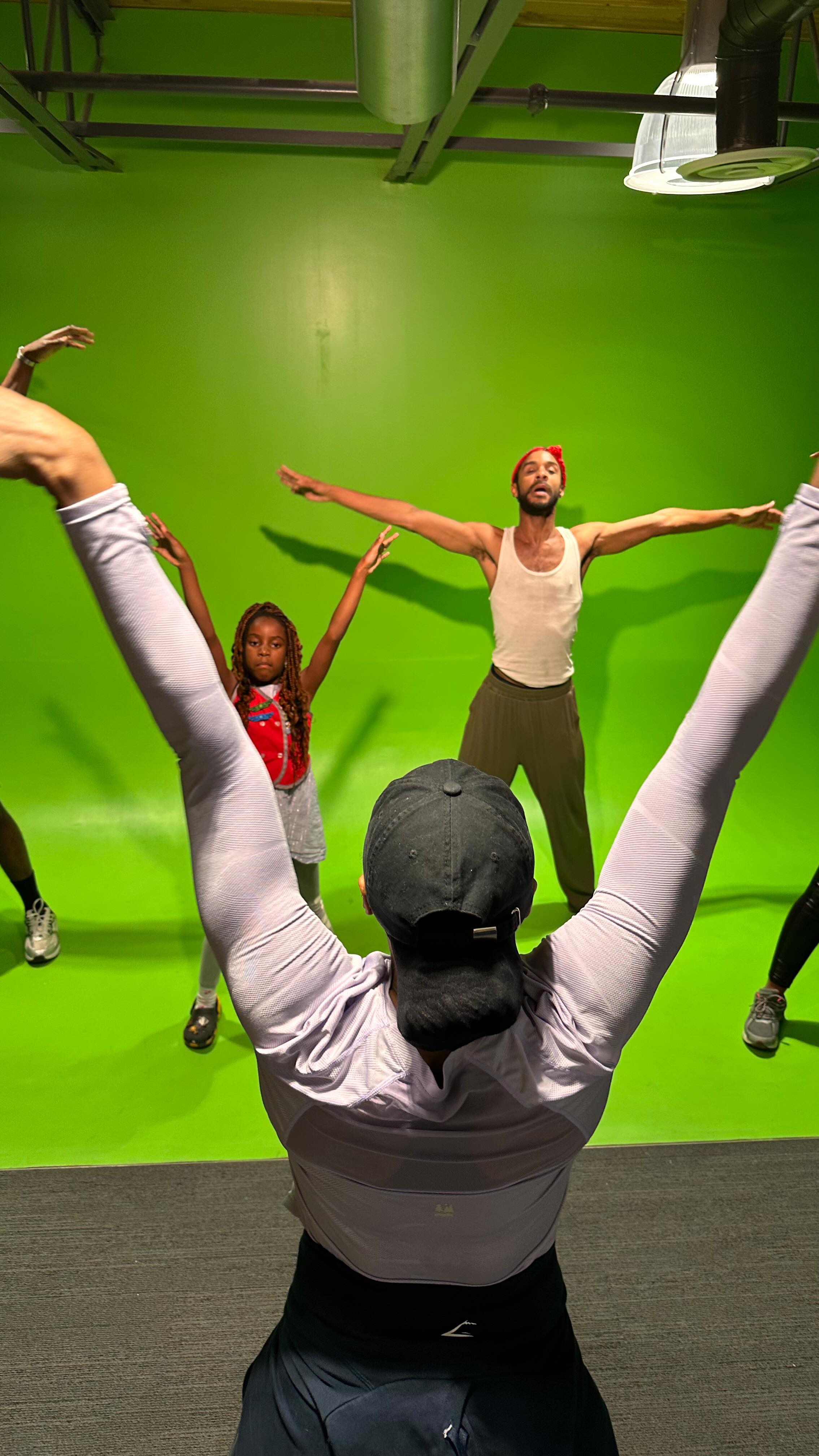 UPlift Wednesday night POP-UP Drop-ins are active !
We have @afrofitclub_barrie keeping our bodies moving! UPlifters playing board games to help keep our brains thinking and programs and workshops to help keep you UPlifted and confident!
We are currently at the @innisfilidealab but will be popping up to a new location soon and bringing movement and fun with us !
Stay tuned but in the meantime time come see us next week Wednesday at @innisfilidealab !
We’re here for the UPlift!