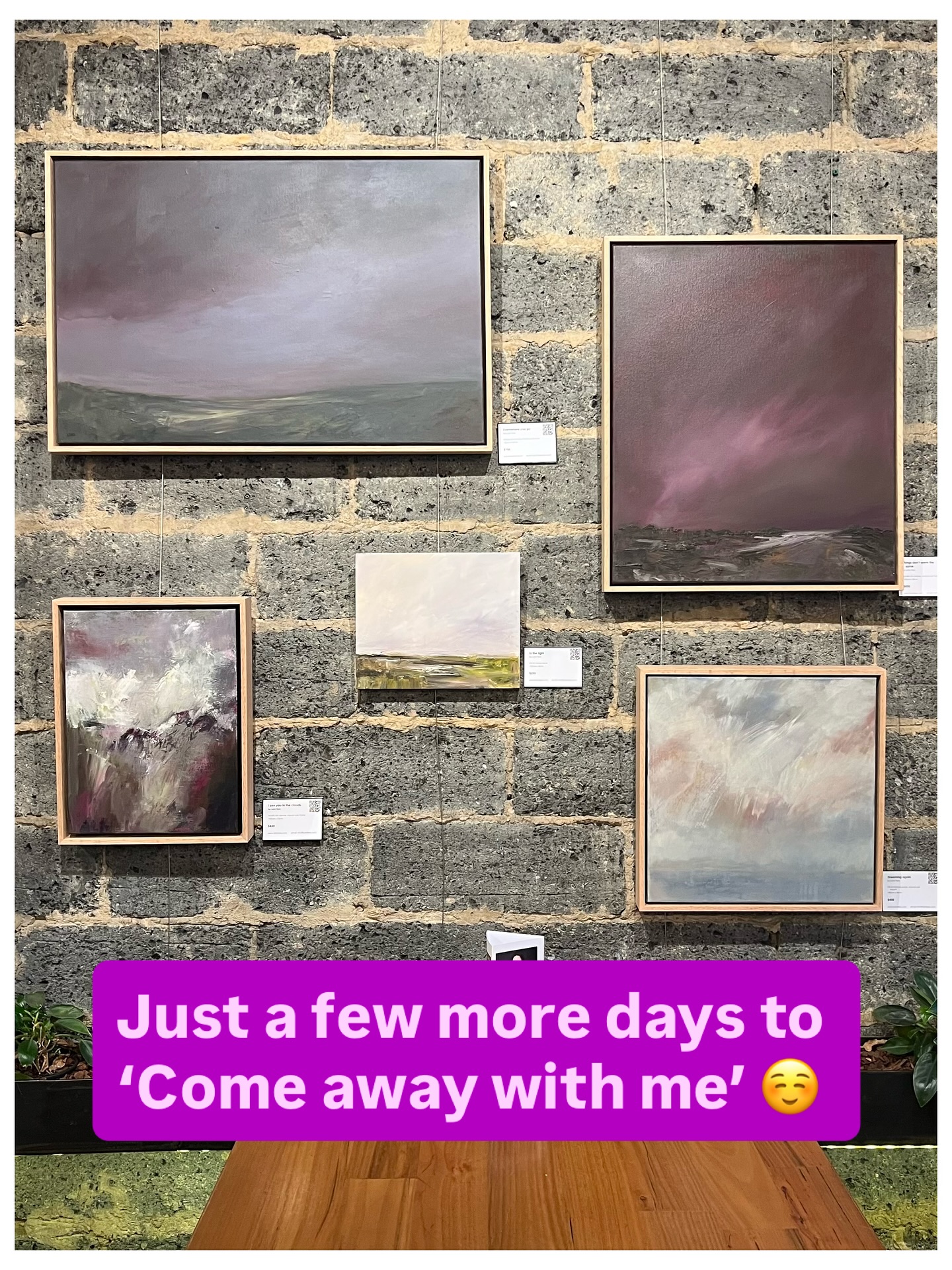 I love the intensity of these purple skies. Perfect for adding a touch of depth and drama 💜
My solo exhibition ‘Come away with me’ finishes next week, so if you’ve been meaning to check it out then this weekend is perfect timing! 😁
If you can’t make it to @nany_gallery in Warrandyte, all available work is on my website laratees.com 👍
NaNY Gallery
148 Yarra Street, Warrandyte
Mon – Fri: 8am - 3pm
Sat & Sun: 8am - 4pm