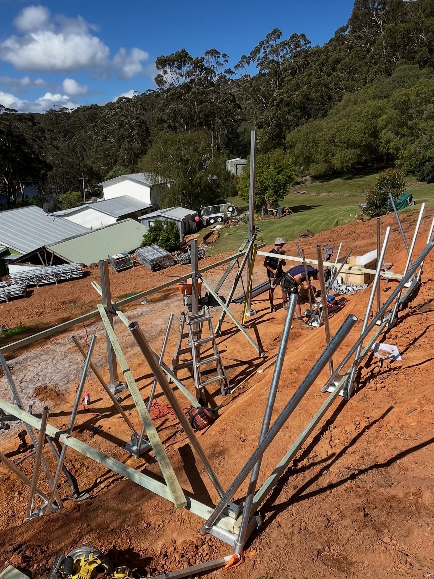 1 week down, and we're making progress! Ditching concrete pads for @surefoot_systems sustainable solution on this Nornalup block. Committed to finding better ways to build, reducing carbon footprint, and saving time and money is a win for everyone.