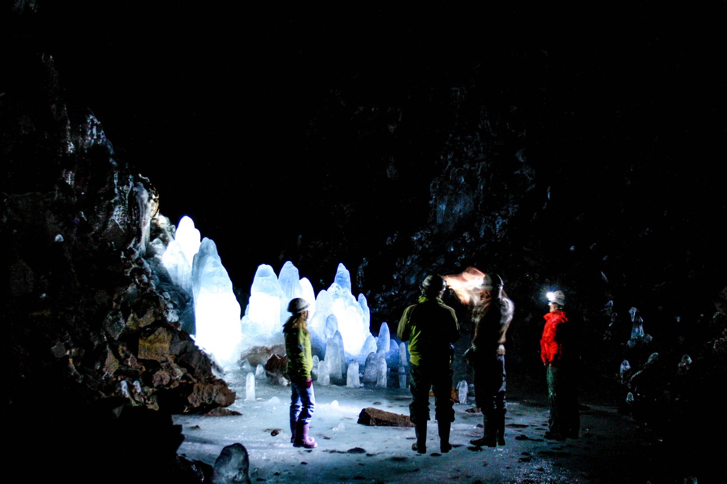FROZEN SCULPTURES DEEP BELOW ❄️✨
Step into our exclusive ice cave and witness nature's frozen masterpiece. Ancient ice formations that took thousands of years to create, now waiting for you to explore them.
This is a winter experience you'll never forget.
www.geotravel.is
#icecave #lofthellir #northiceland #geotravel #frozen #nature #wintermagic #adventure #myvatn #visitnorthiceland
