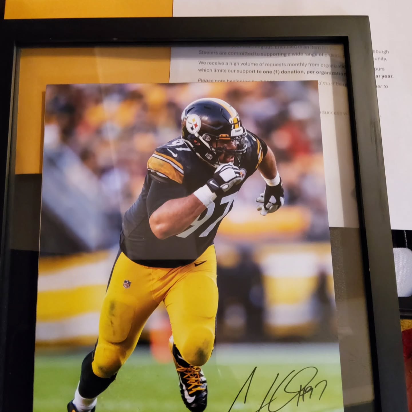 Thank you to the Pittsburgh Steelers for donating an authentic autographed picture of Cam Heyward, one of the best centers in the NFL! 🖤💛🖤💛
We are raffling the picture, frame included, to raise funds for our Annual Holiday Toy Giveaway. The tickets are $5 each. Contact us to purchase a raffle ticket. We are also accepting donations for the event.
Calling all Steelers fans to purchase a raffle ticket! 🖤💛🖤💛
@camhey97 @steelers @steelerssmoke @steelerslanding @steelernationcom @thegreatone99
@queenbutterfly @drjustjess @bigbenn56 @h2ostephanie
#steelers #camheyward #herewegosteelers #renegade #blackandyellow #nation #steelernation #raffle #holidaytoygiveaway #donate #holiday #givingbacktothecommunity #community #charity #explore #exploremore #mentor #mentorship #mentoringmatters #youth #pay #payitforward #professionals4youth #pros4youth #supportyouth #Riverdale #southfulton #followusonigandtwitter@pros4youth #followusonfb @professionals4youth