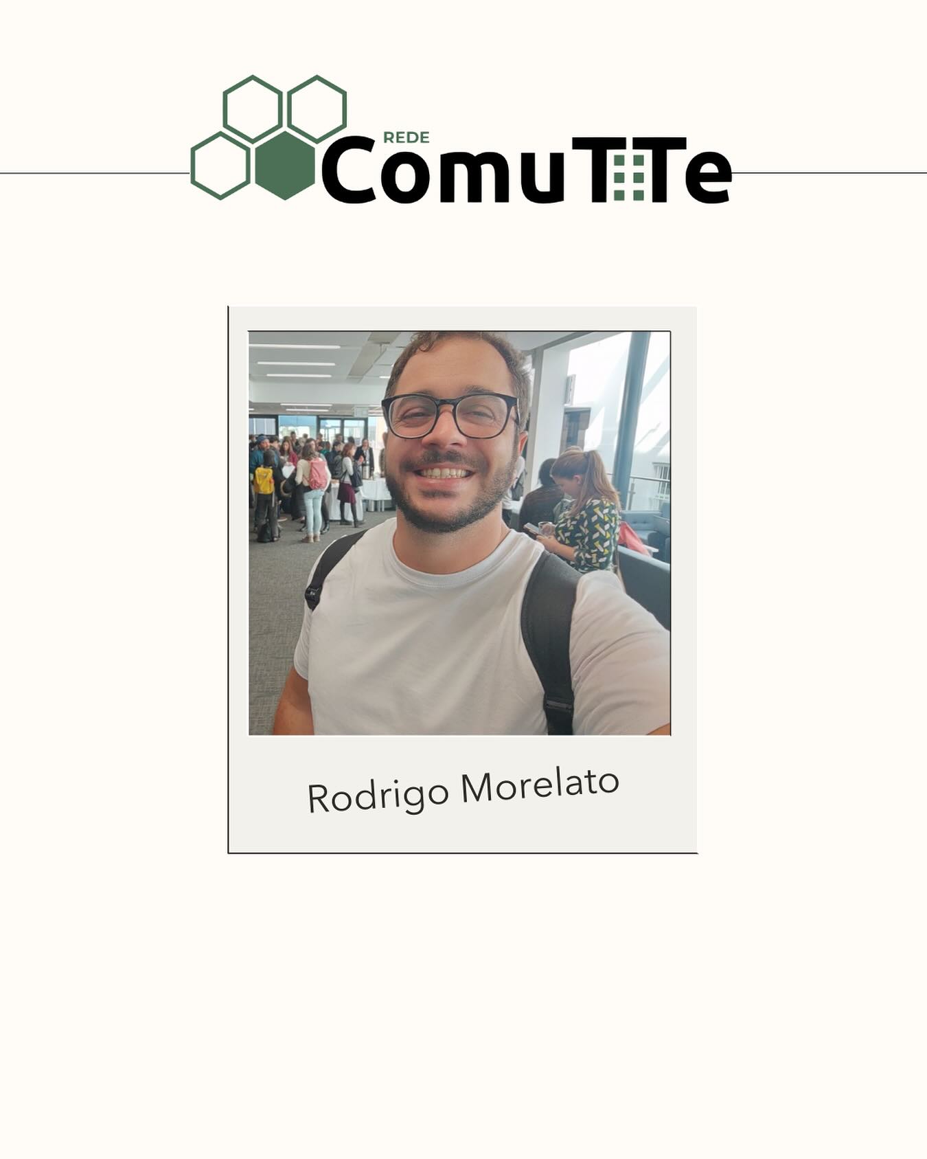 Conheça nossos pesquisadores/as!
Rodrigo Morelato é professor do CFAC-UFSB e pesquisador do LECC. Mestre e Doutor em Comunicação (UERJ). Atuou profissionalmente como assistente de câmera e desenvolveu diversas atividades de arte-educação com movimentos sociais agroecológicos no Rio de Janeiro.