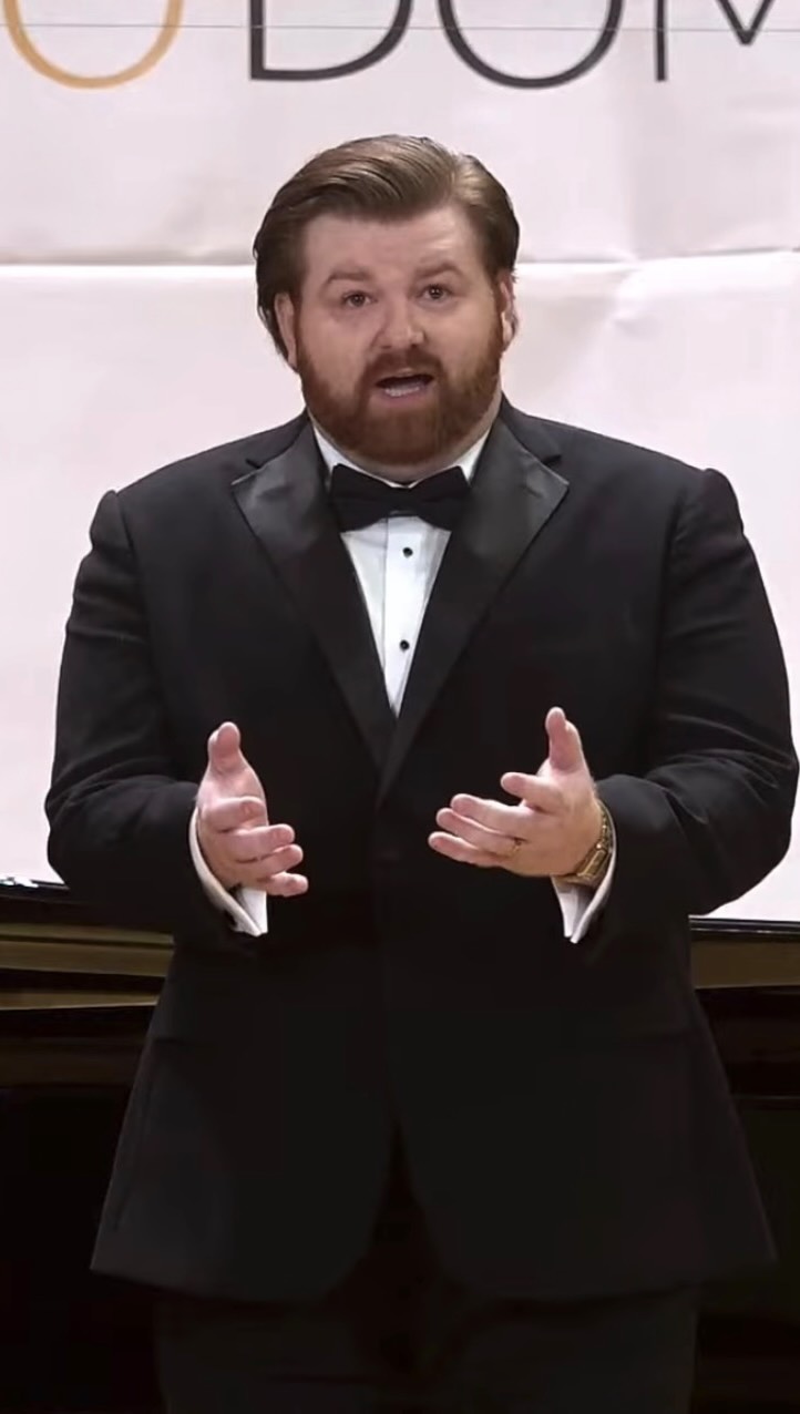 Happy World Opera Day! I am so incredibly blessed to be celebrating this year from beautiful Sofia, Bulgaria as I prepare for the finals of @operaliacomp tomorrow. If you had told me a year ago I’d be here, singing in one of the most prestigious competitions in the world, I’d have said you’re crazy. Here is the clip of my semifinals round, singing “Winterstürme wichen dem wonnemond” with the amazing @ninosanikidze accompanying.
Make sure to tune in tomorrow to the finals streamed live on @medici.tv !
#worldoperaday #operasingersofinstagram #operalia #opera #tenor #wagner #singer #operasinger #diewalküre