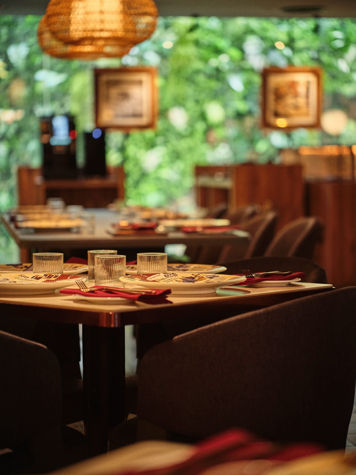 Step into a space where every corner glows with quiet charm — warm woods, golden light, and the subtle nostalgia of old India meeting modern Bangkok. A place made for long conversations, shared laughter, and unforgettable meals.
📍 Now open at Park Plaza Hotel, Sukhumvit Soi 18
📞 Call: 026587077
From the streets of Delhi to the heart of Bangkok, our heritage has found a new home—one bite at a time.
#DaryaganjBangkok #IndianDiningExperience #TimelessCharm
#IndianInteriors #CulinaryHeritage #WarmthAndElegance
#FromDelhiToBangkok #FineDiningBangkok
#NorthIndianCuisine #ModernIndia #DiningInBangkok
#DaryaganjLegacy #InteriorStory #ExperienceDaryaganj
#HospitalityWithHeart