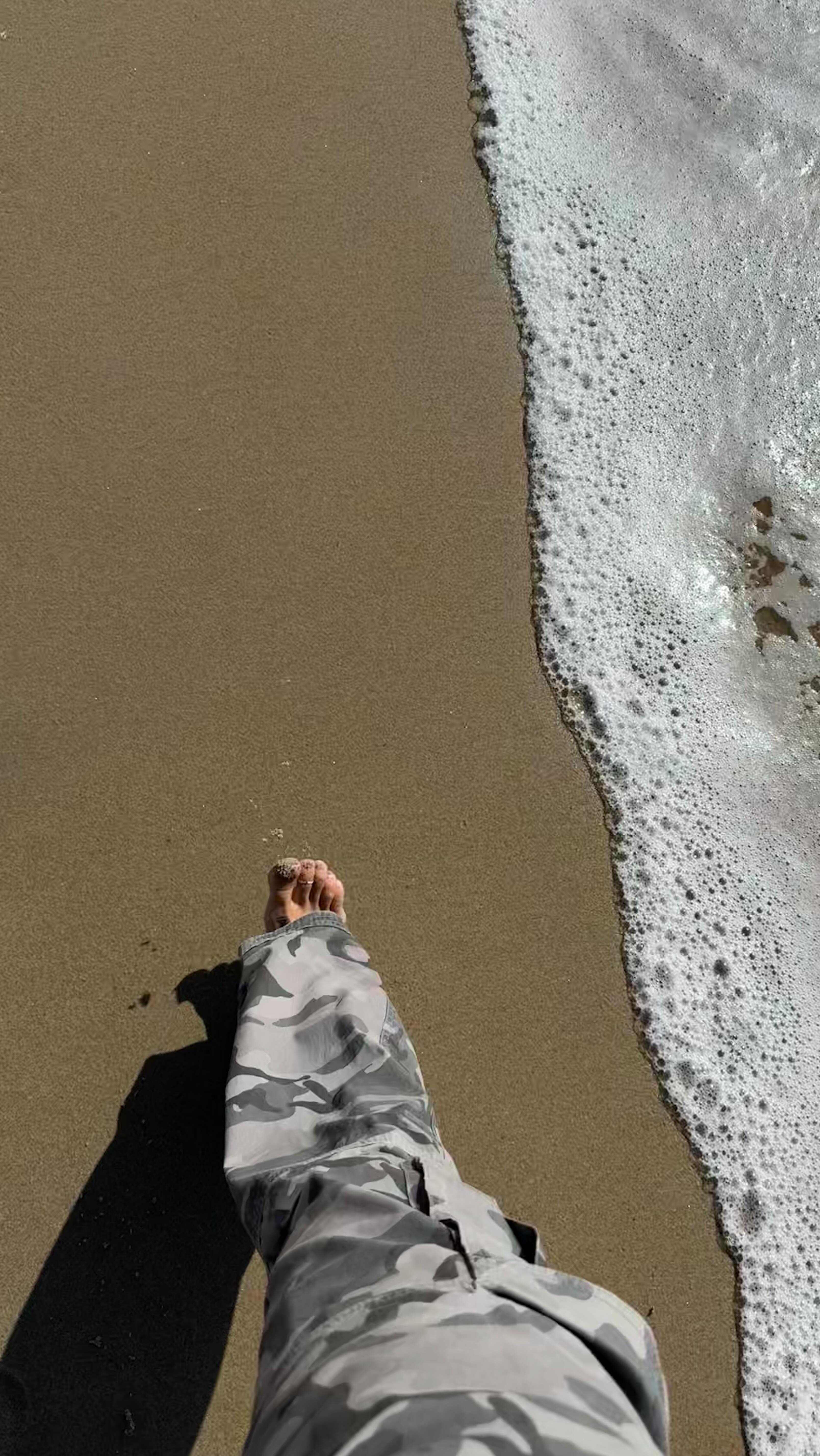 Clients often struggle with the amount of overwhelming health information online. That’s totally reasonable because I used to as well. But one thing that being online can’t teach you, is listening to your body. That comes from stillness, from silence, from hearing its signals.
Protein is essential, so is movement. But if you’re forcing any of these things, you’re adding more stress. We aim to build up these habits over time, not go from 50g of daily protein to 150g. Some people don’t need more protein, they need stress management.
So if you’re ready to outline a plan that fits into your lifestyle and routine, do it sustainably, and with someone who has experienced it all themselves. I can’t wait to chat with you ❤️🔥
Send me a DM!