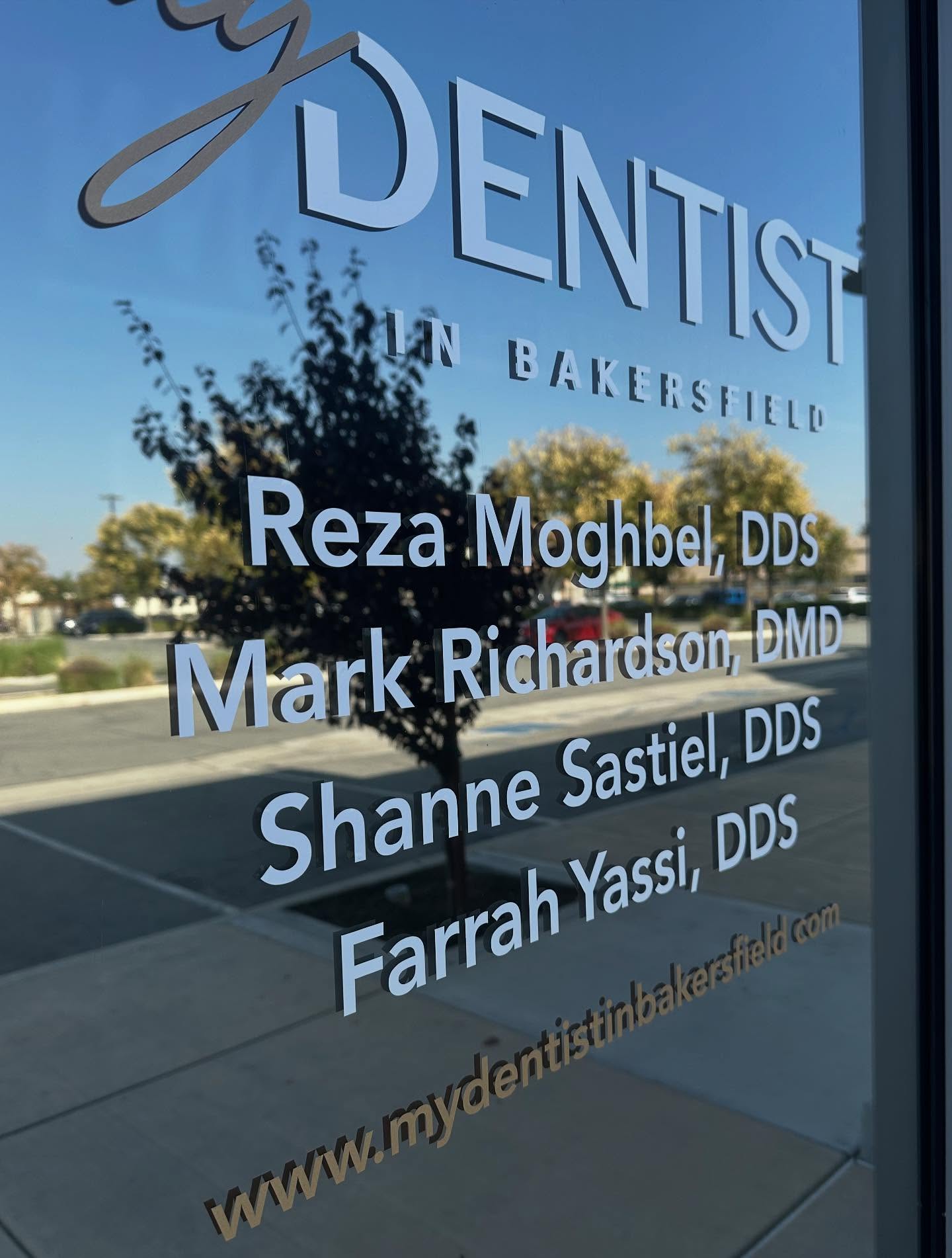 When you have bunch of rockstar providers on your team!!! ♥️ #bakersfielddentist