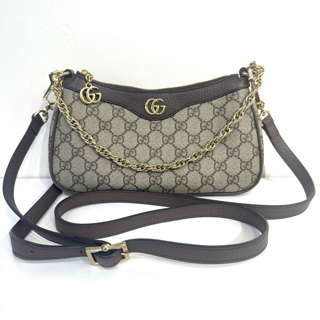 Only $1199. A Gucci Ophidia 2 way GG Supreme Purse. Small, beige monogram with gold hardware & adjustable strap for perfect fit. A must-have for fashion lovers! ๐โจ #GucciStyle #LuxuryBag #FashionFinds #GucciGGSupreme #GUCCIGGOphidia
https://ebay.us/m/XgpgTE
