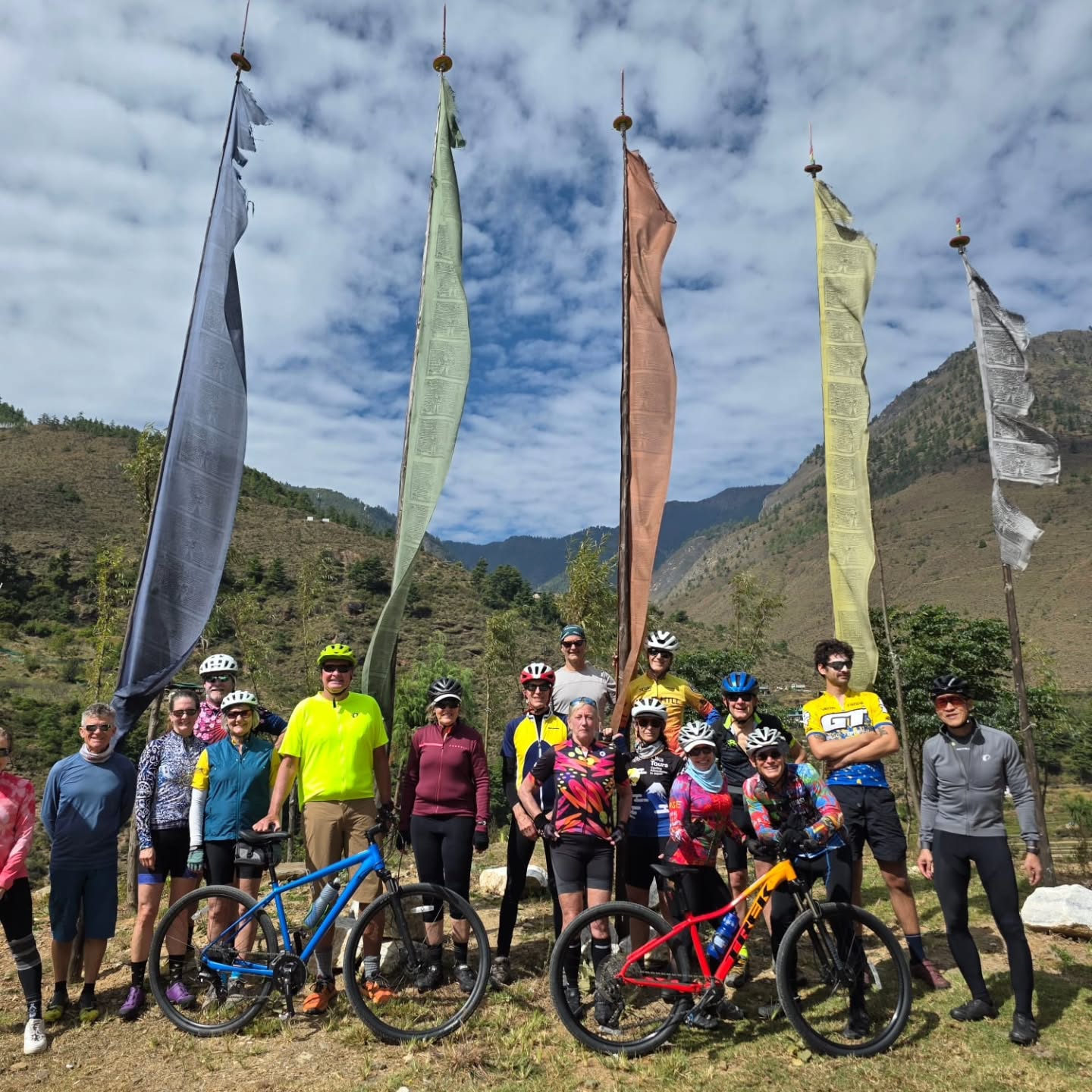 WeADVENTURE BIKE&HIKE Bhutan is now underway.
#WeADVENTURE #bikehikebhutan