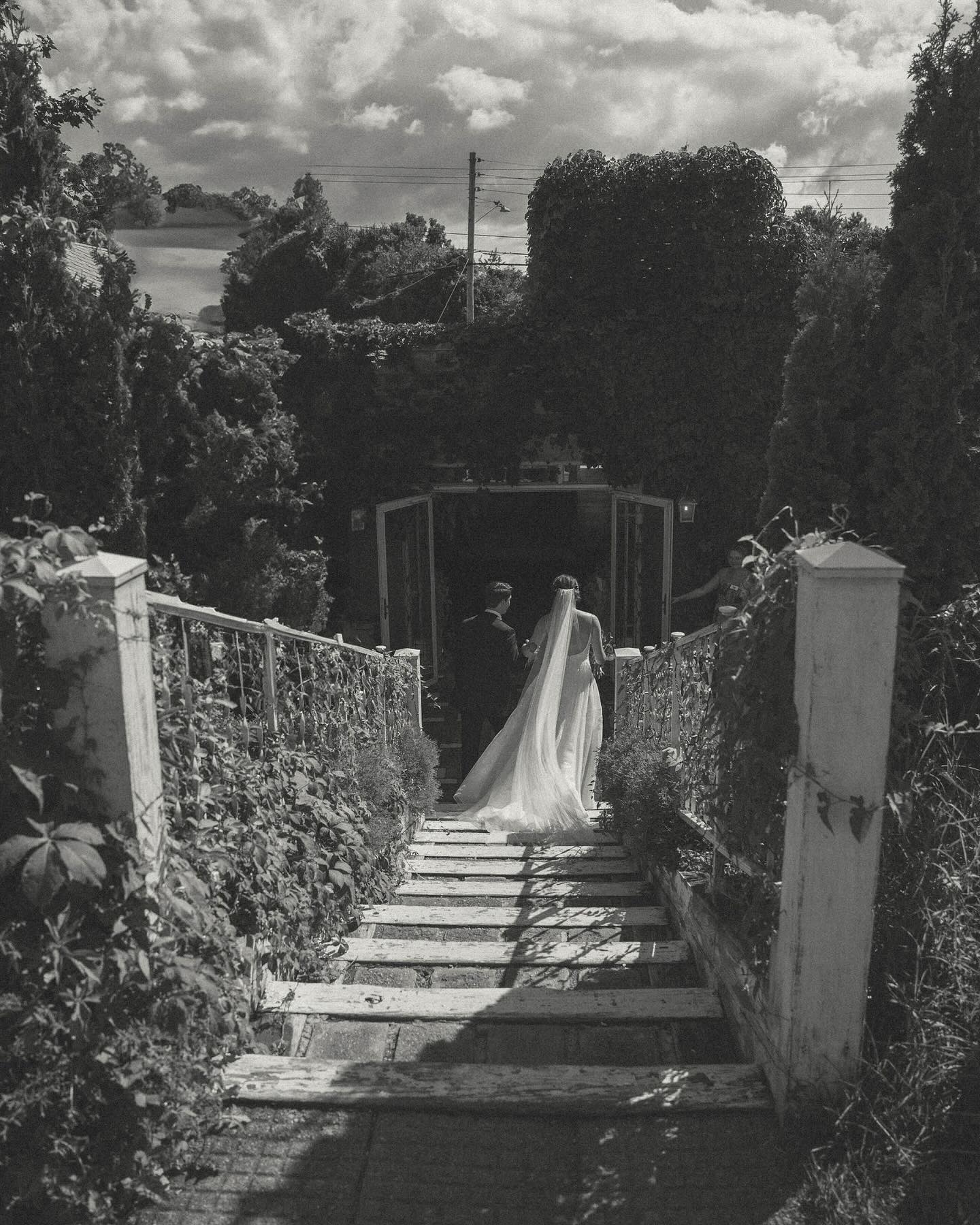 A dreamy Michigan summer wedding in a secret garden 🌿
Keywords:
wedding day, cinematic storytelling, authentic love, emotional storytelling, documentary wedding photographer, grand rapids wedding, michigan wedding, midwest wedding photographer, timeless wedding, unposed and real, romantic moments, storytelling imagery, film inspired, soft nostalgia, empowered photo, because you are art, your story matters
Venue: @sundanceandthesecretgarden
Second shooter: @kathryns_klicks